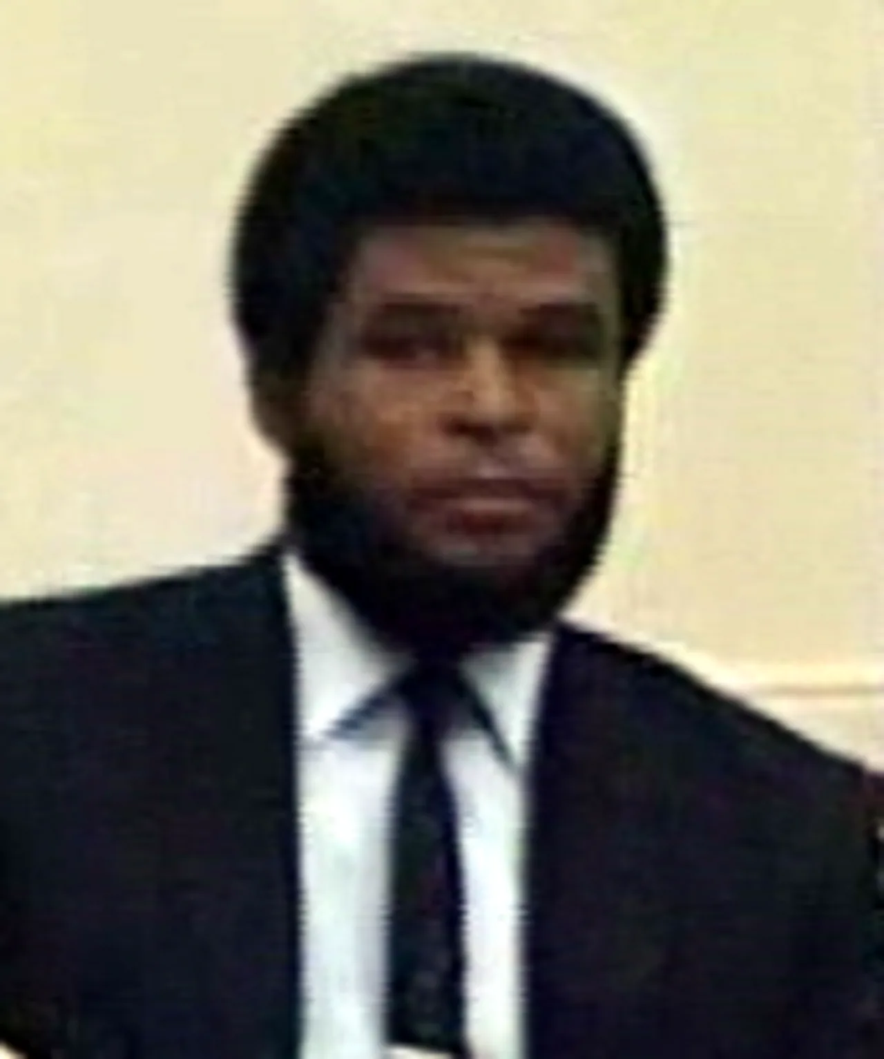 Porträt von George Brizan (1942–2012) – Gedenkseite