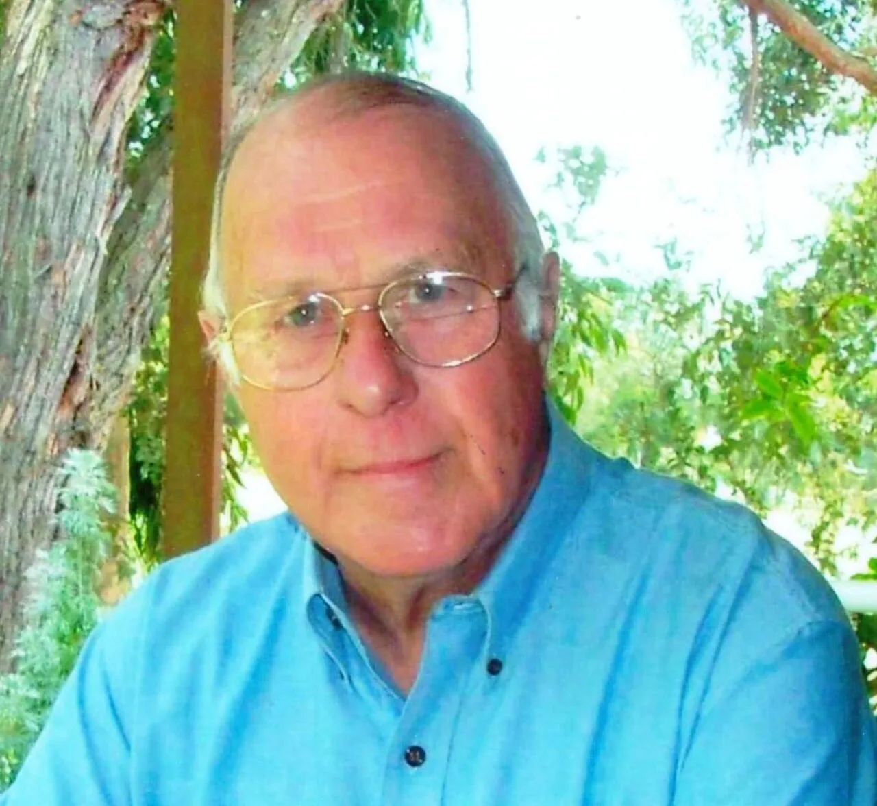 Portrait of Geoffrey Wickham (1933–2024) – memorial page