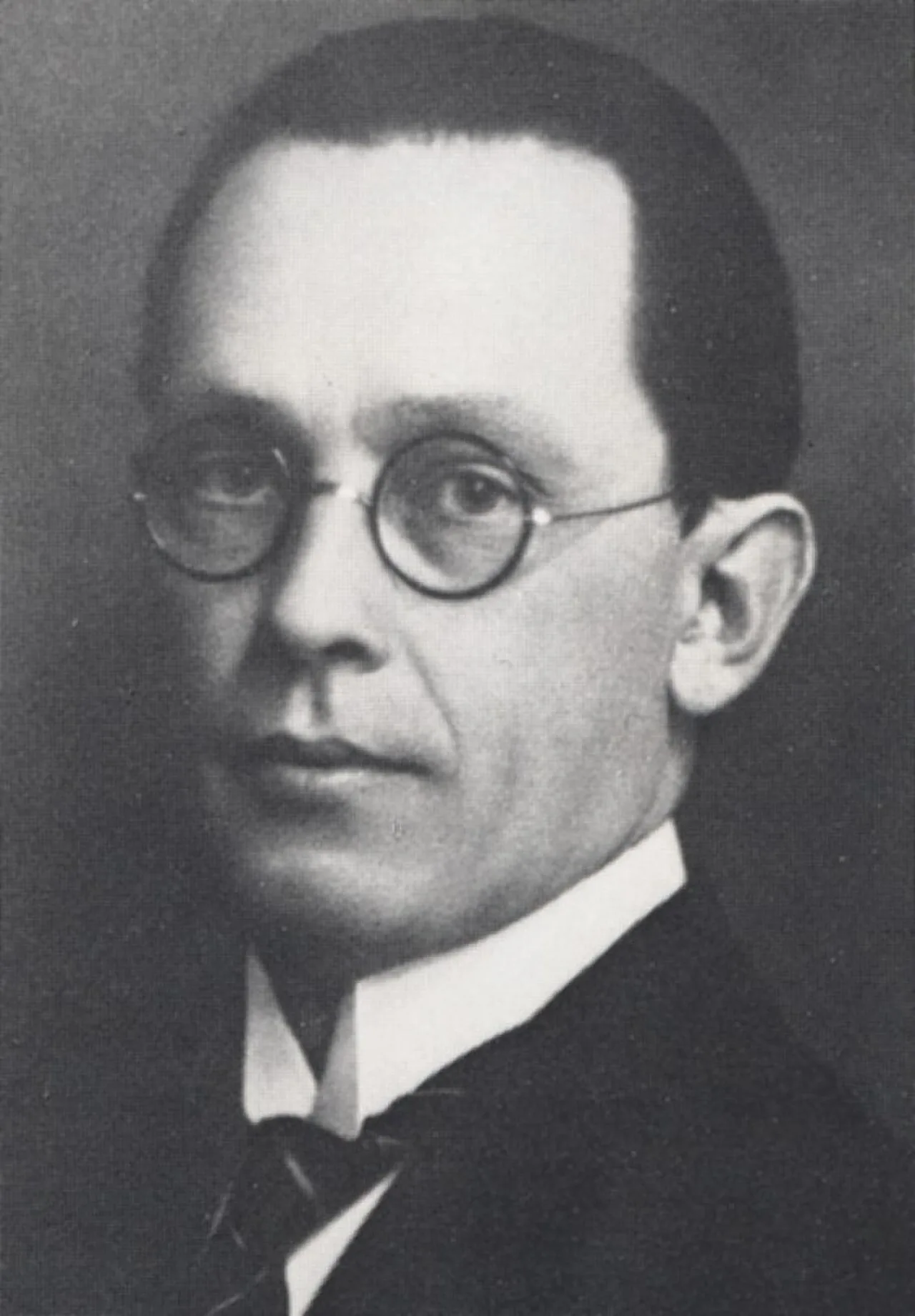 Portrait of Elis Berven (1885–1966) – memorial page