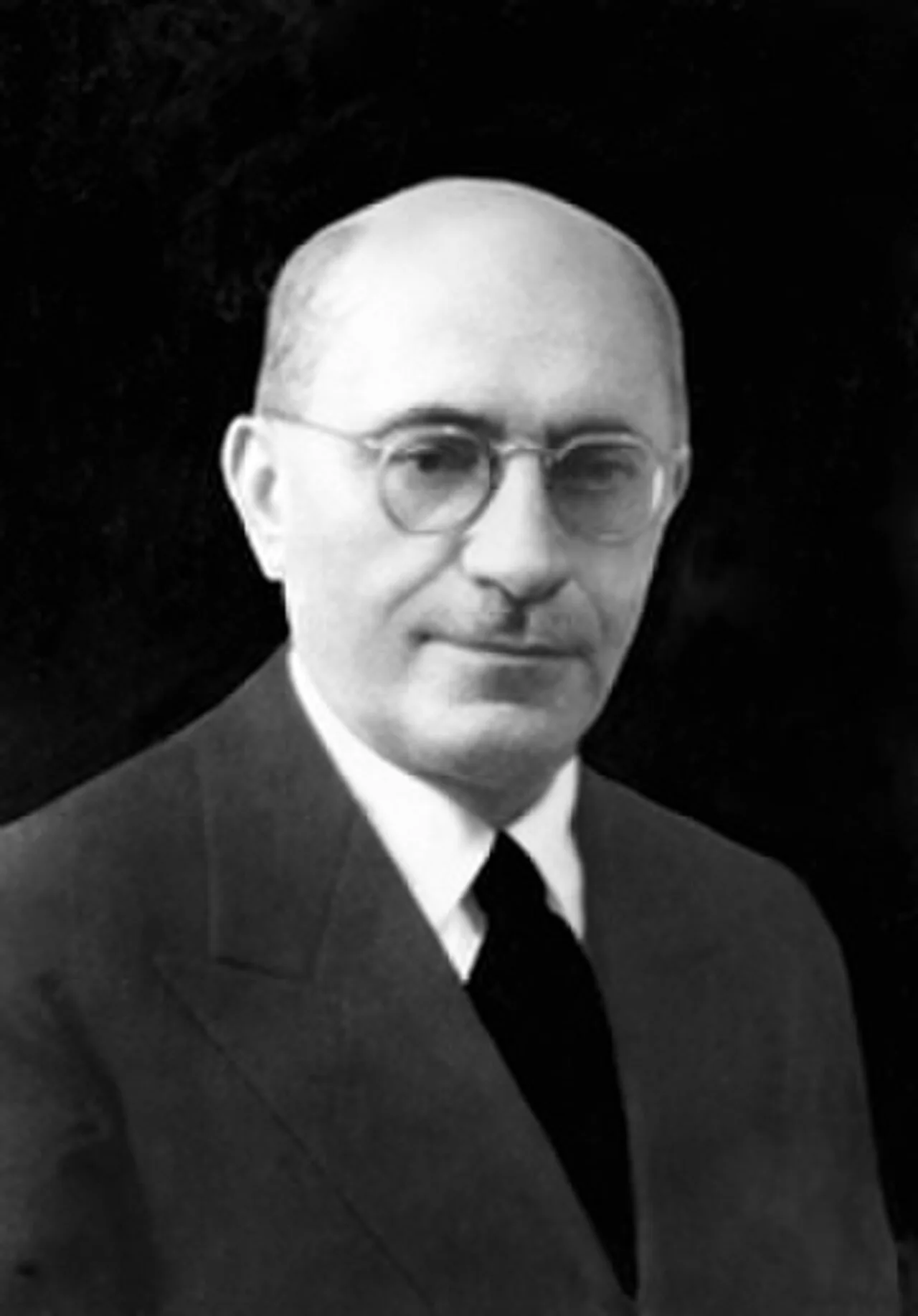 Portrait of Giuseppe Piegari (1892–1975) – memorial page