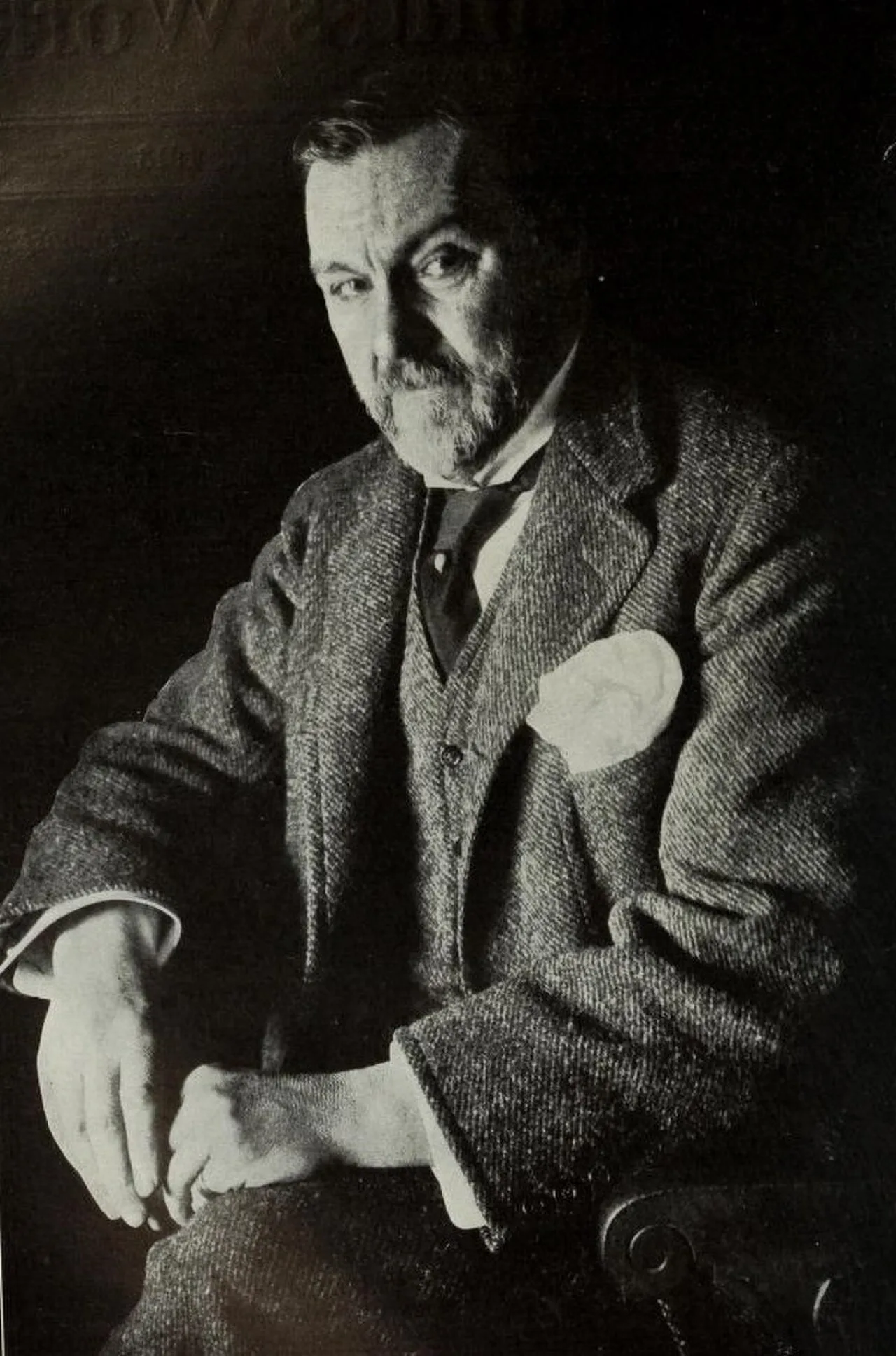 Portrait of Robert W. DeForest (1848–1931) – memorial page
