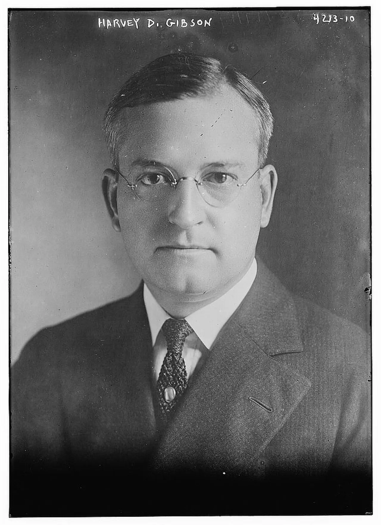 Porträt von Harvey Dow Gibson (1882–1950) – Gedenkseite