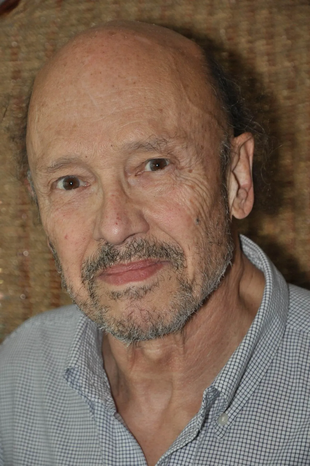 Portrait of Harvey Glatt (1934–2025) – memorial page