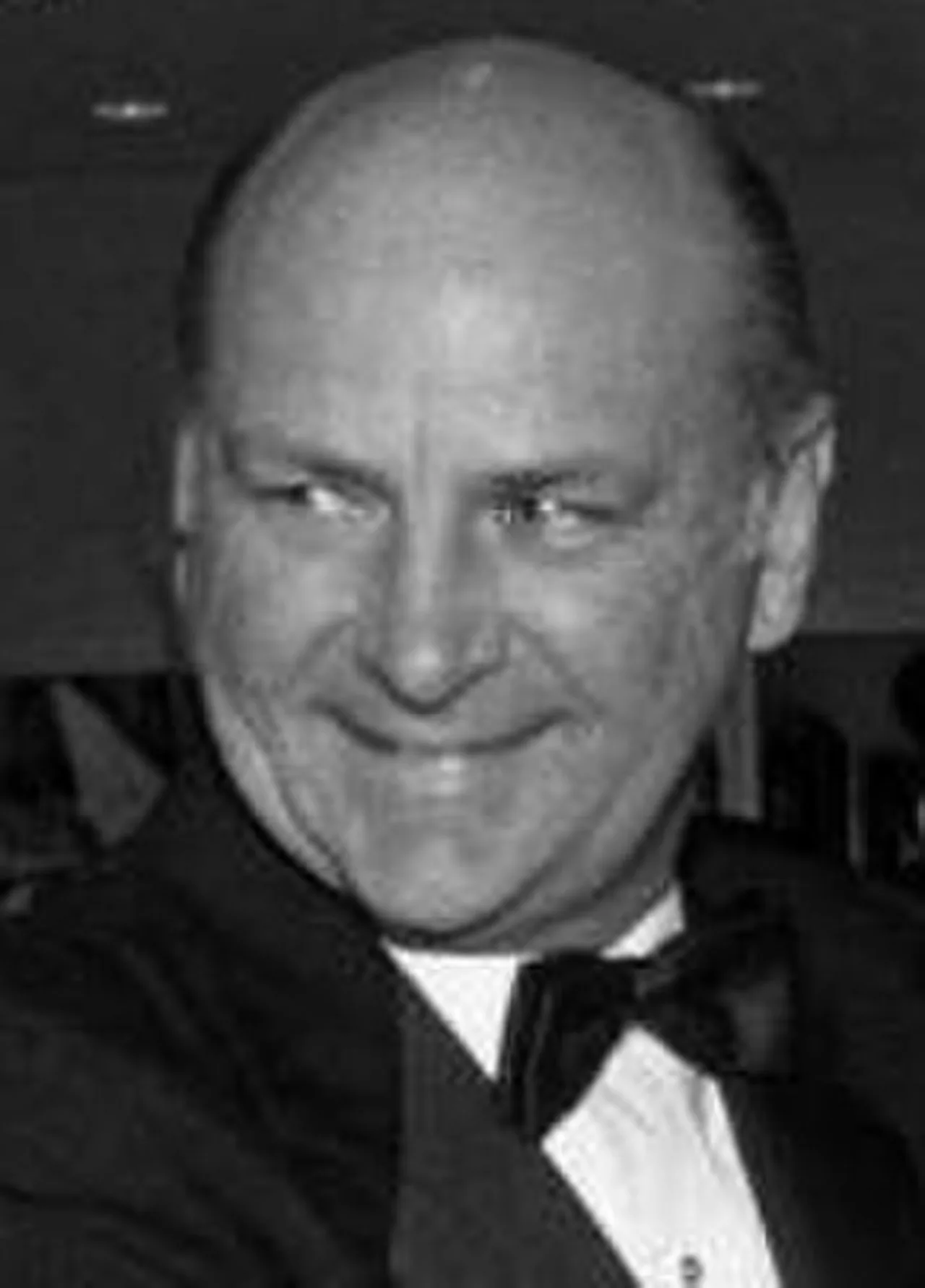 Portrait of Wayne Huizenga (1937–2018) – memorial page