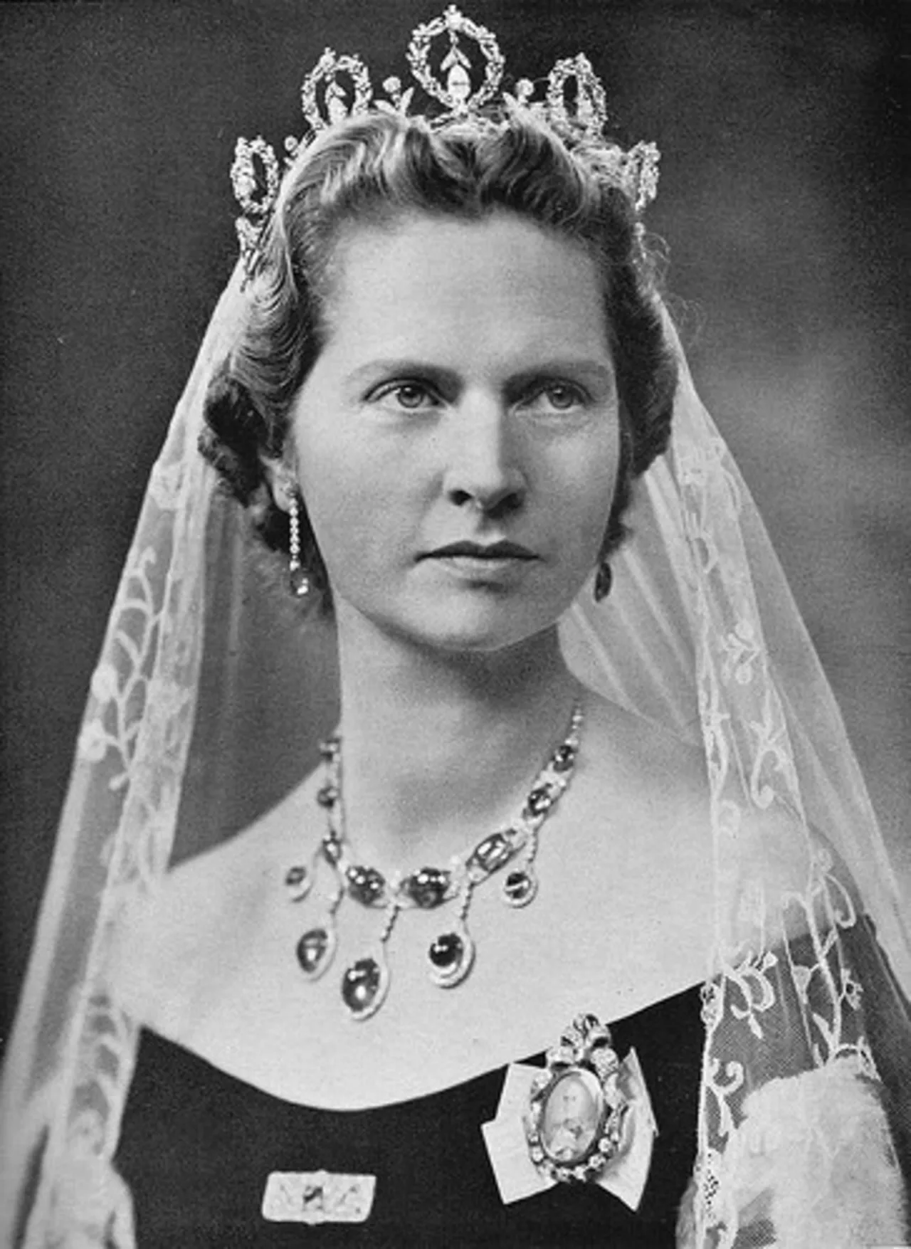 Porträt von Sibylla von Sachsen-Coburg und Gotha (1908–1972) – Gedenkseite