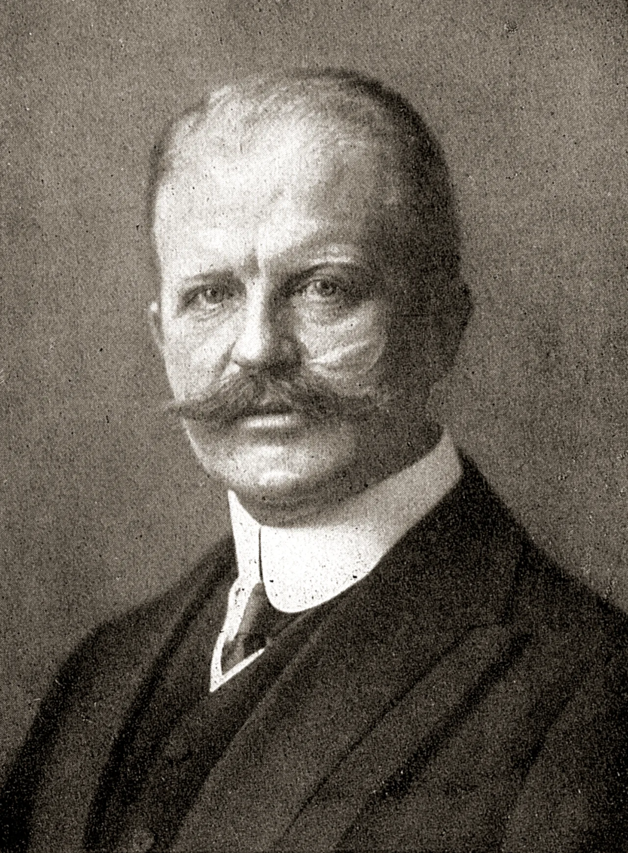 Portrait of Arthur Zimmermann (1864–1940) – memorial page