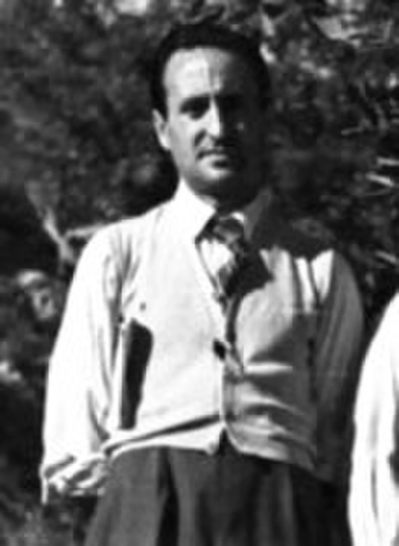 Portrait of Domingo Fletcher (1912–1995) – memorial page
