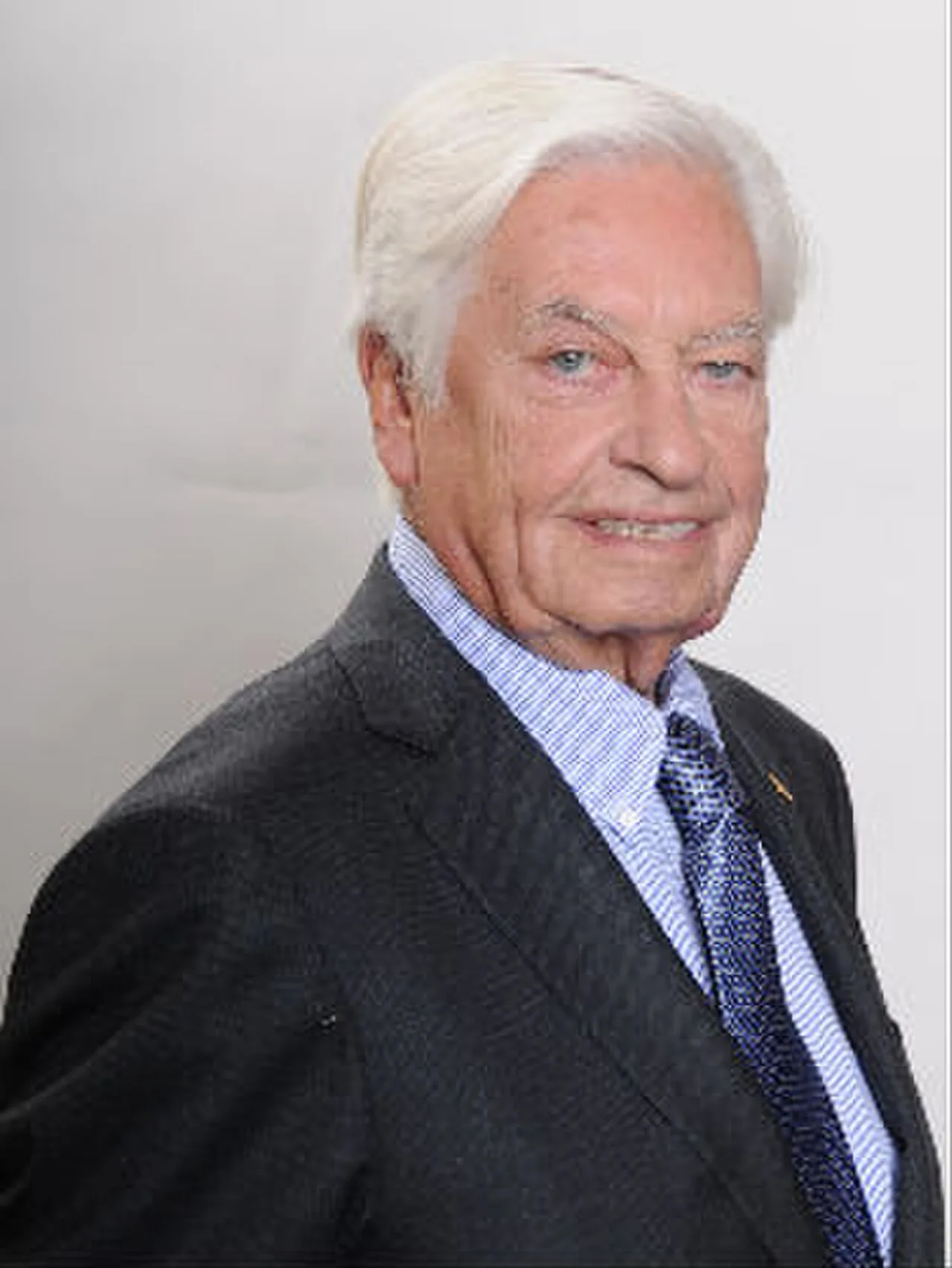 Portrait of Eduardo Cerda (1933–2025) – memorial page