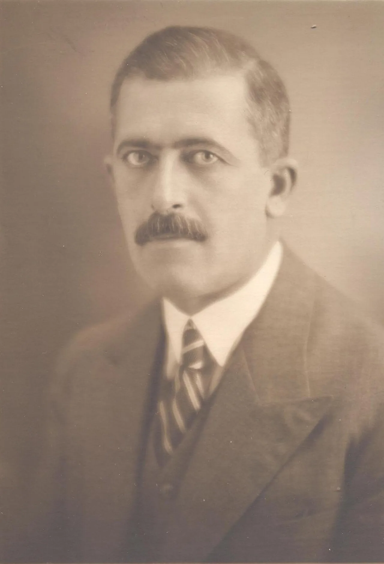 Porträt von Welisar Peew (1891–1949) – Gedenkseite
