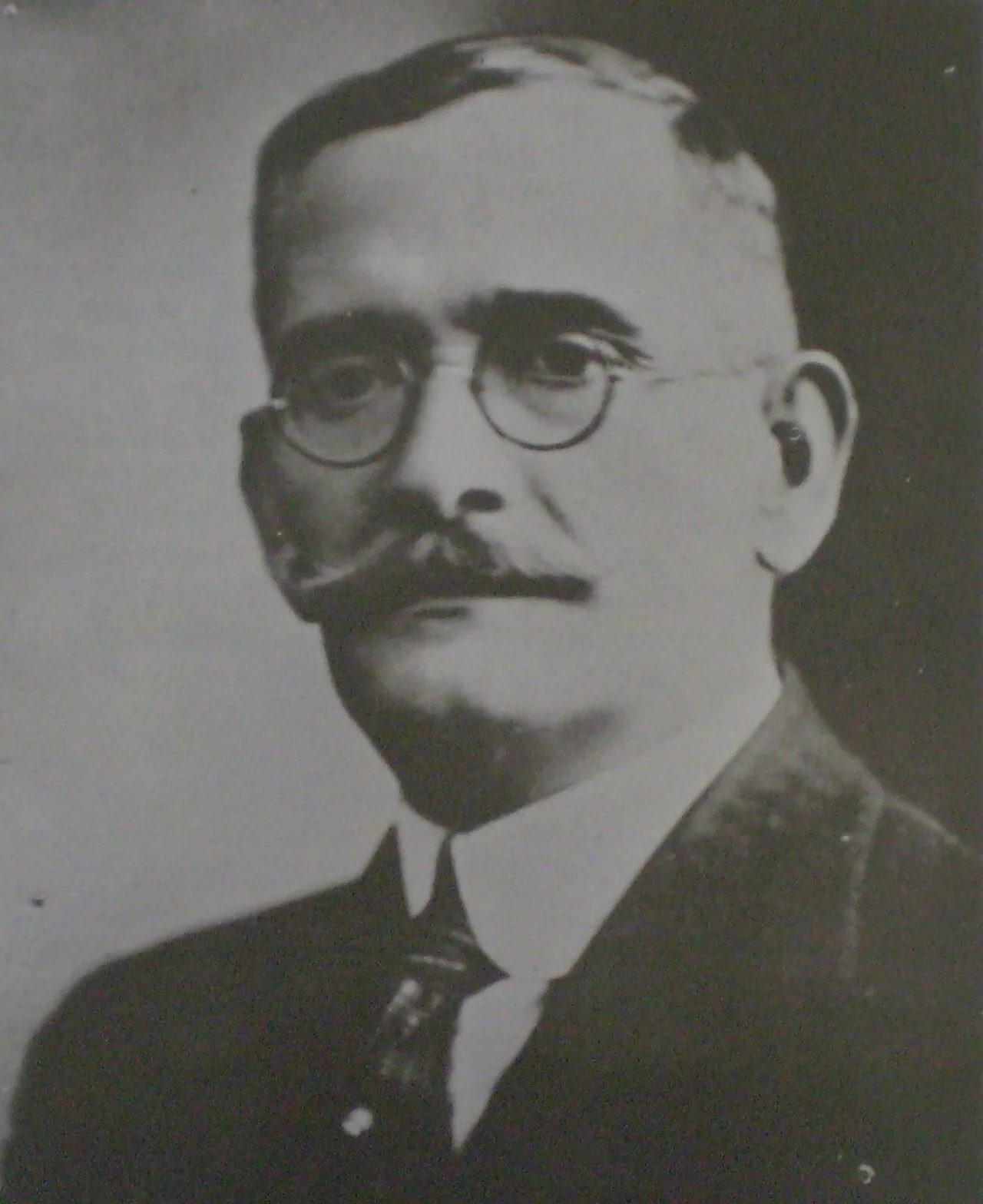 Porträt von Francisco Beiró (1876–1928) – Gedenkseite