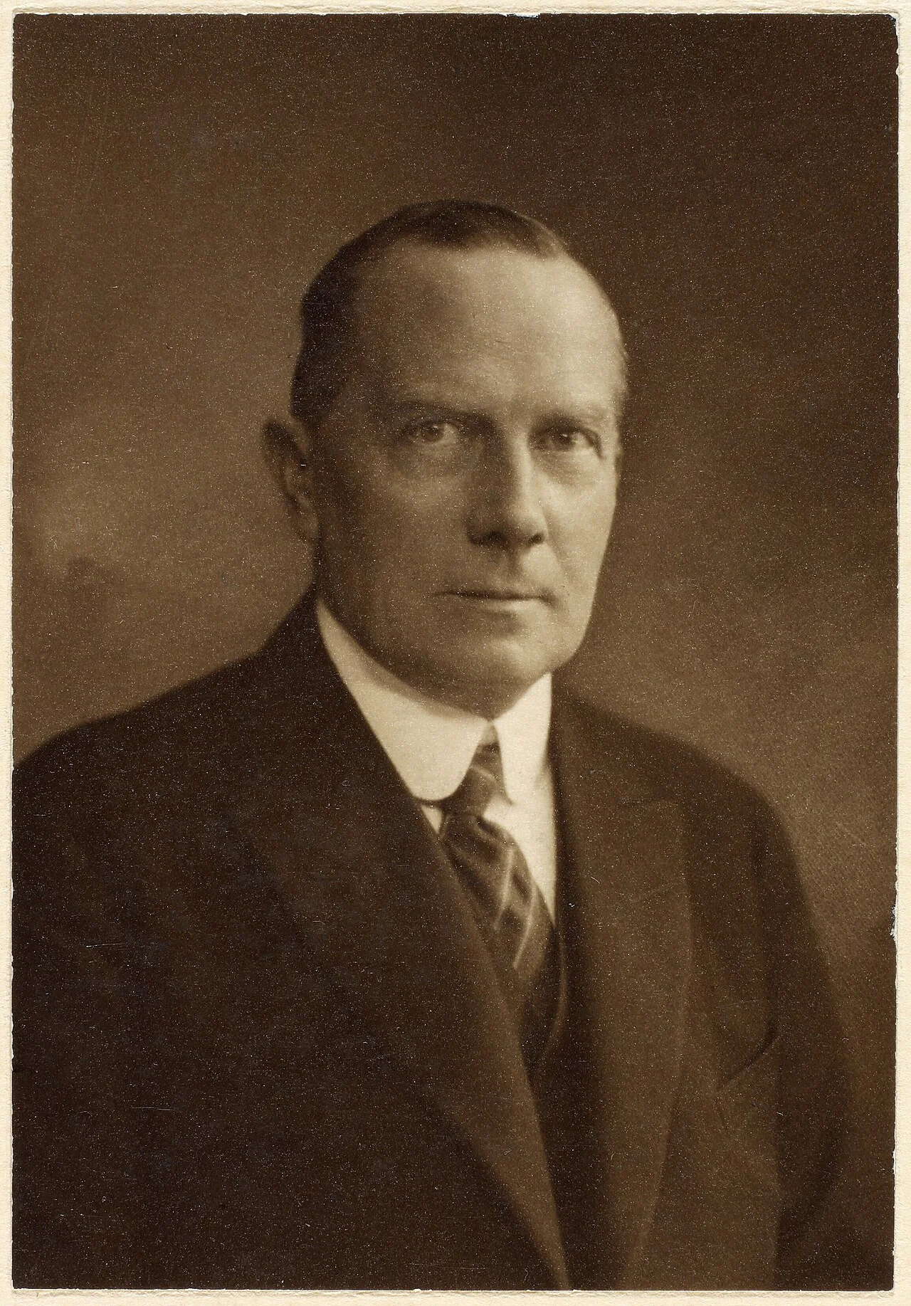 Porträt von Oluf H. Krabbe (1872–1951) – Gedenkseite