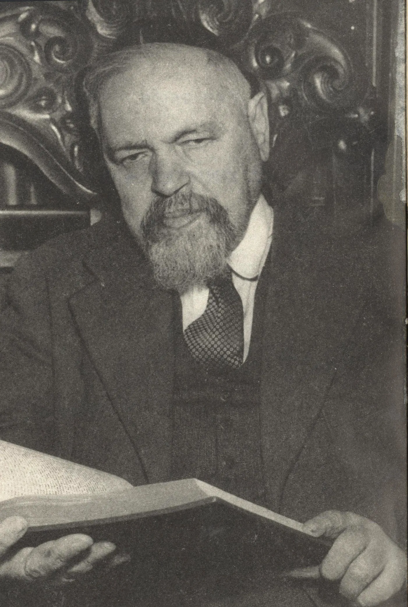 Portrait of Meir Bar-Ilan (1880–1949) – memorial page