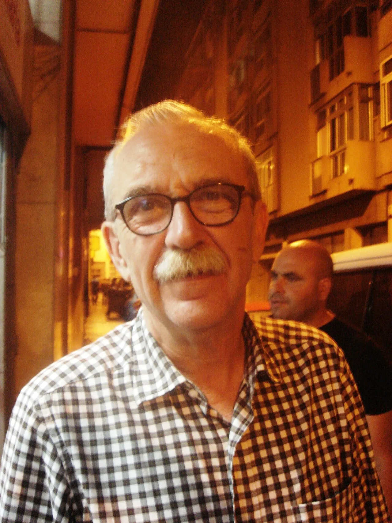 Porträt von Joaquín Sagaseta (1952–2021) – Gedenkseite
