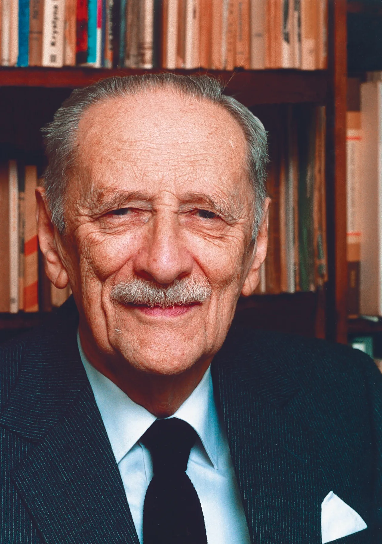 Portrait of Konrad Zawadzki (1912–2002) – memorial page
