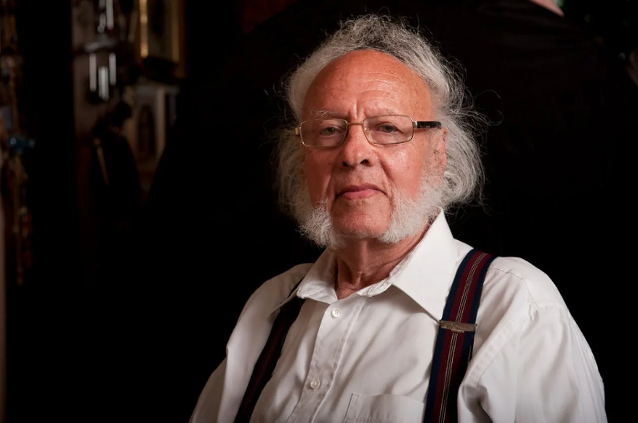 Porträt von Moshe Novak (1930–2012) – Gedenkseite