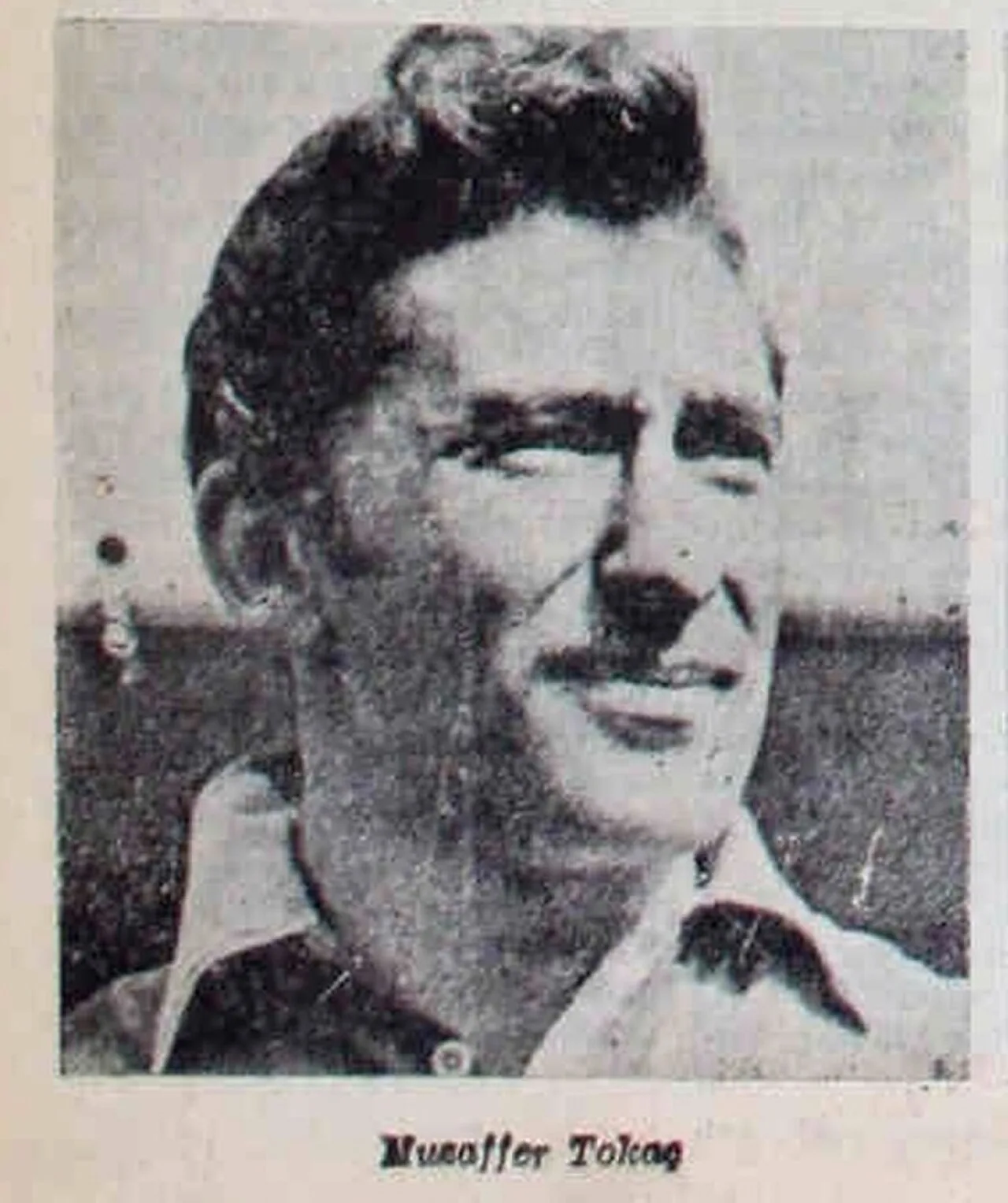 Porträt von Muzaffer Tokaç (1922–2009) – Gedenkseite