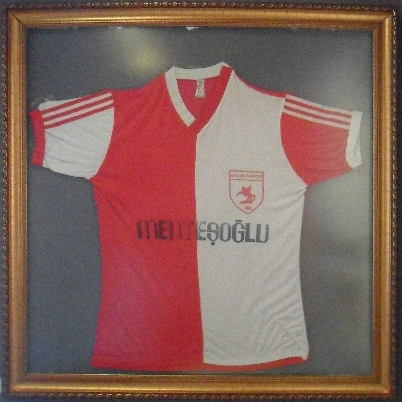 Porträt von Muzaffer Badalıoğlu (1960–1989) – Gedenkseite
