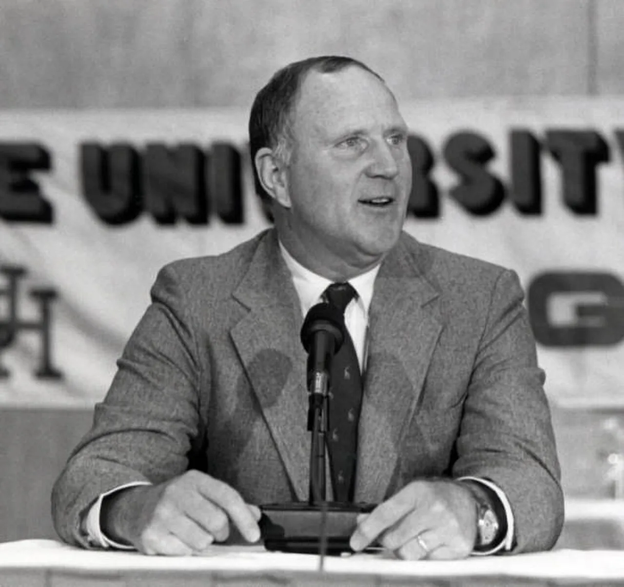 Porträt von Jack Pardee (1936–2013) – Gedenkseite