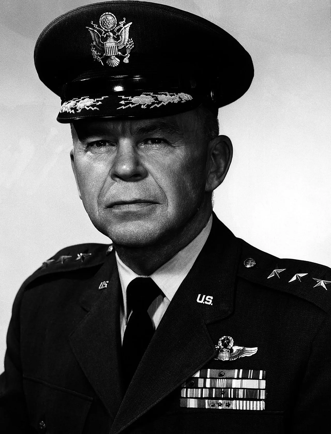 Portrait of James E. Briggs (1906–1979) – memorial page