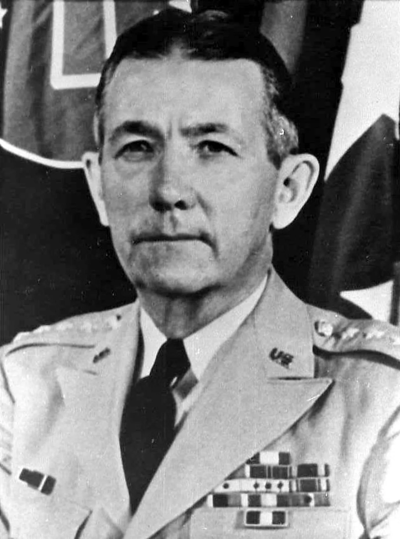 Porträt von James F. Collins (1905–1989) – Gedenkseite