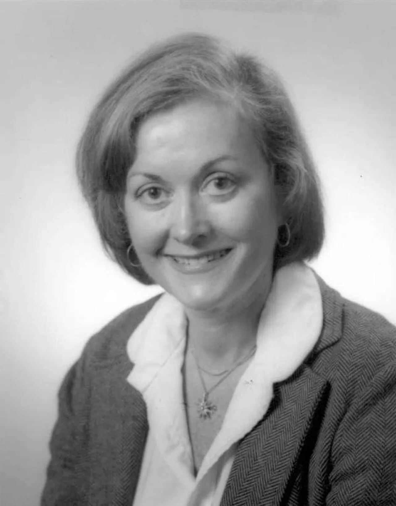 Porträt von Mary Ellen Hawkins (1923–2023) – Gedenkseite