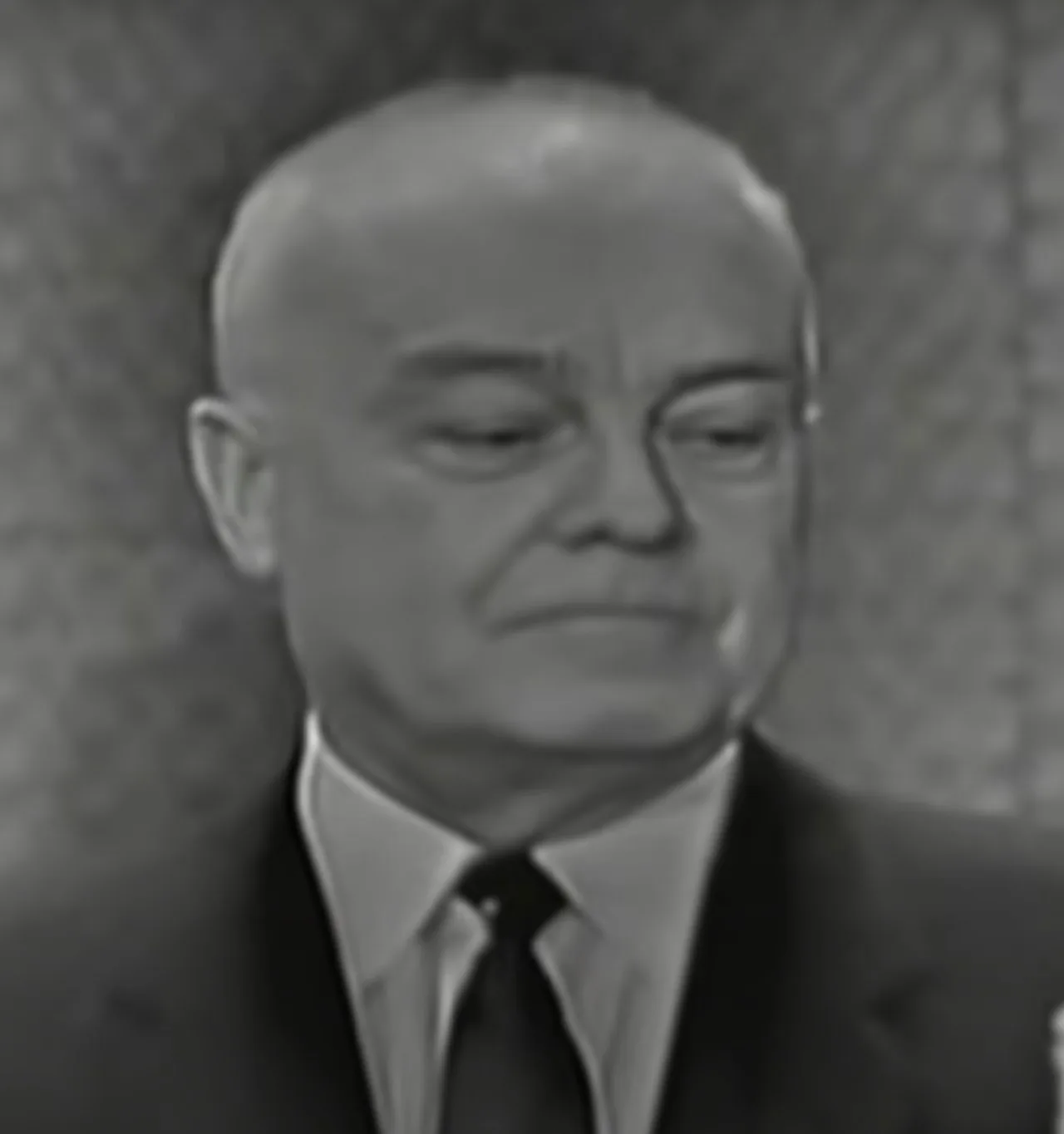 Porträt von Dana Latham (1898–1974) – Gedenkseite