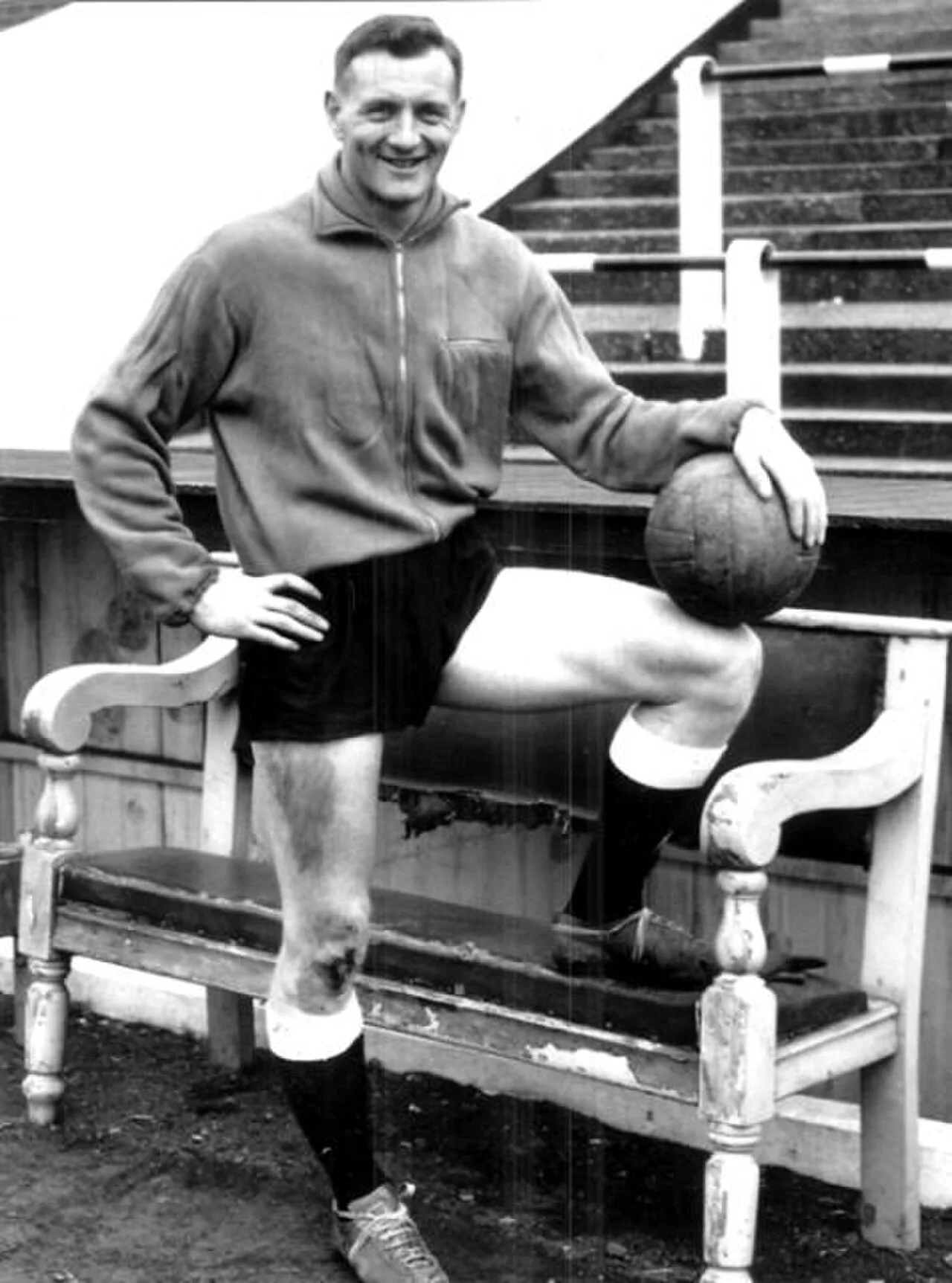 Porträt von Jimmy O'Neill (1931–2007) – Gedenkseite