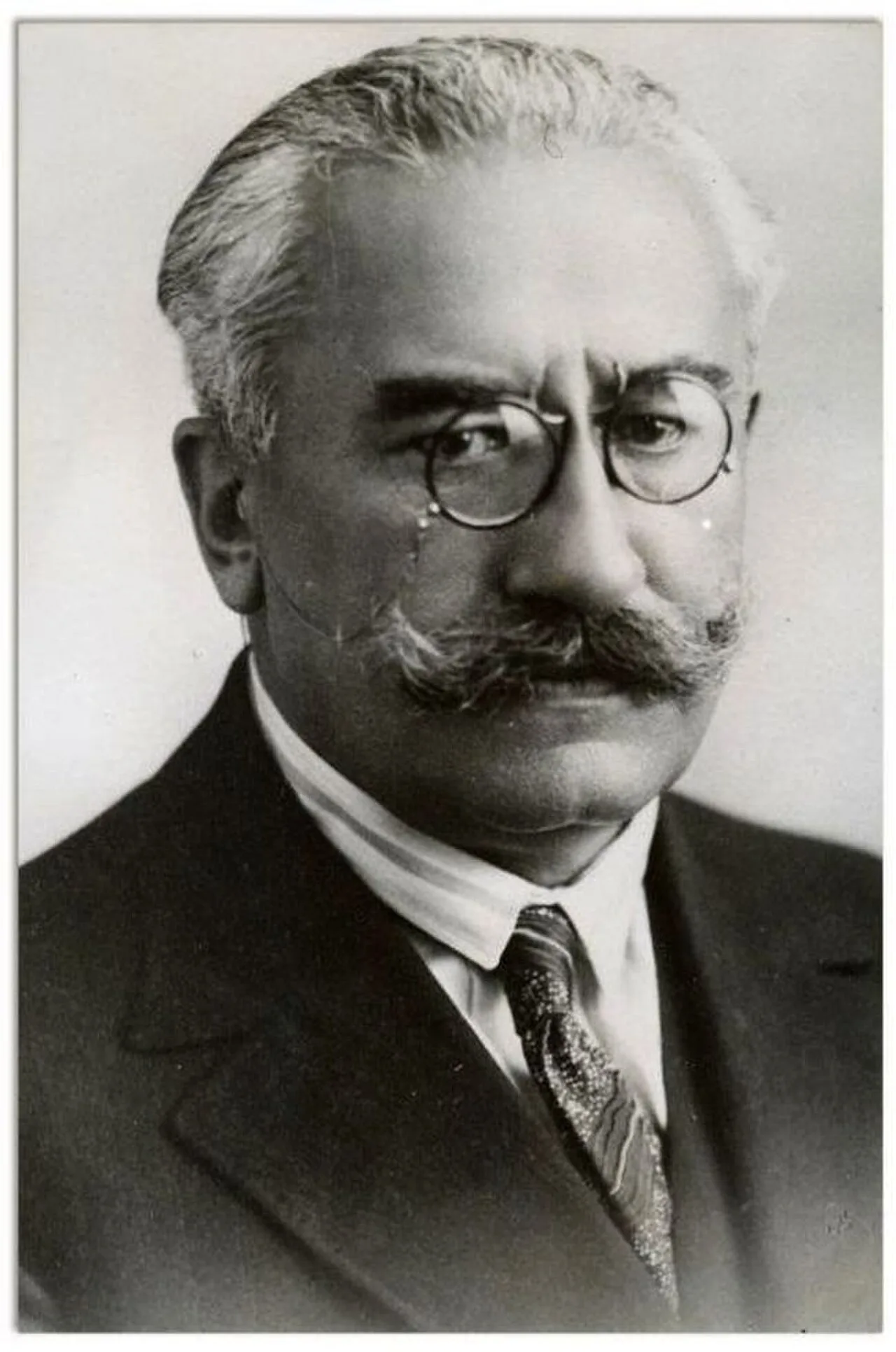 Portrait of Alexandru Vaida-Voievod (1872–1950) – memorial page