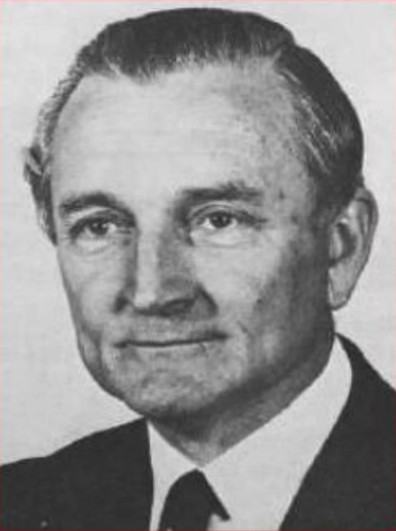 Porträt von John Carrick (1918–2018) – Gedenkseite