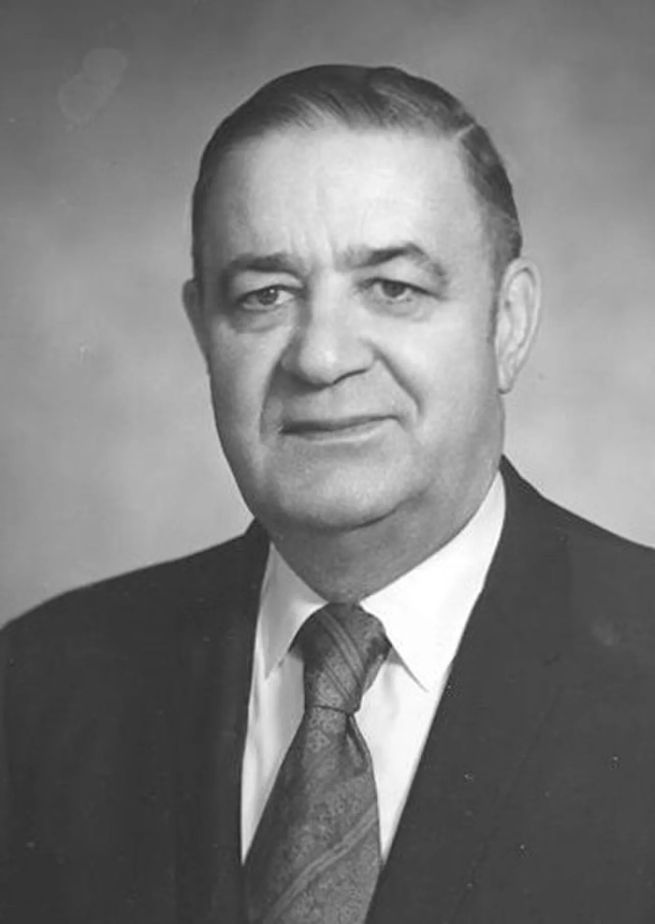 Portrait of John F. Steelhammer (1909–1974) – memorial page