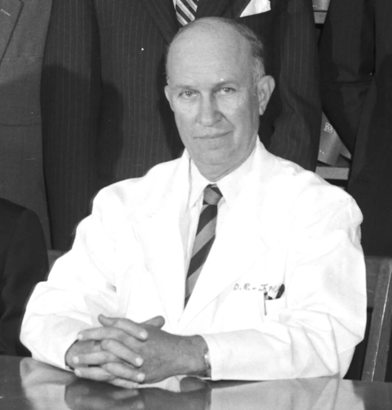 Porträt von John H. Lawrence (1904–1991) – Gedenkseite