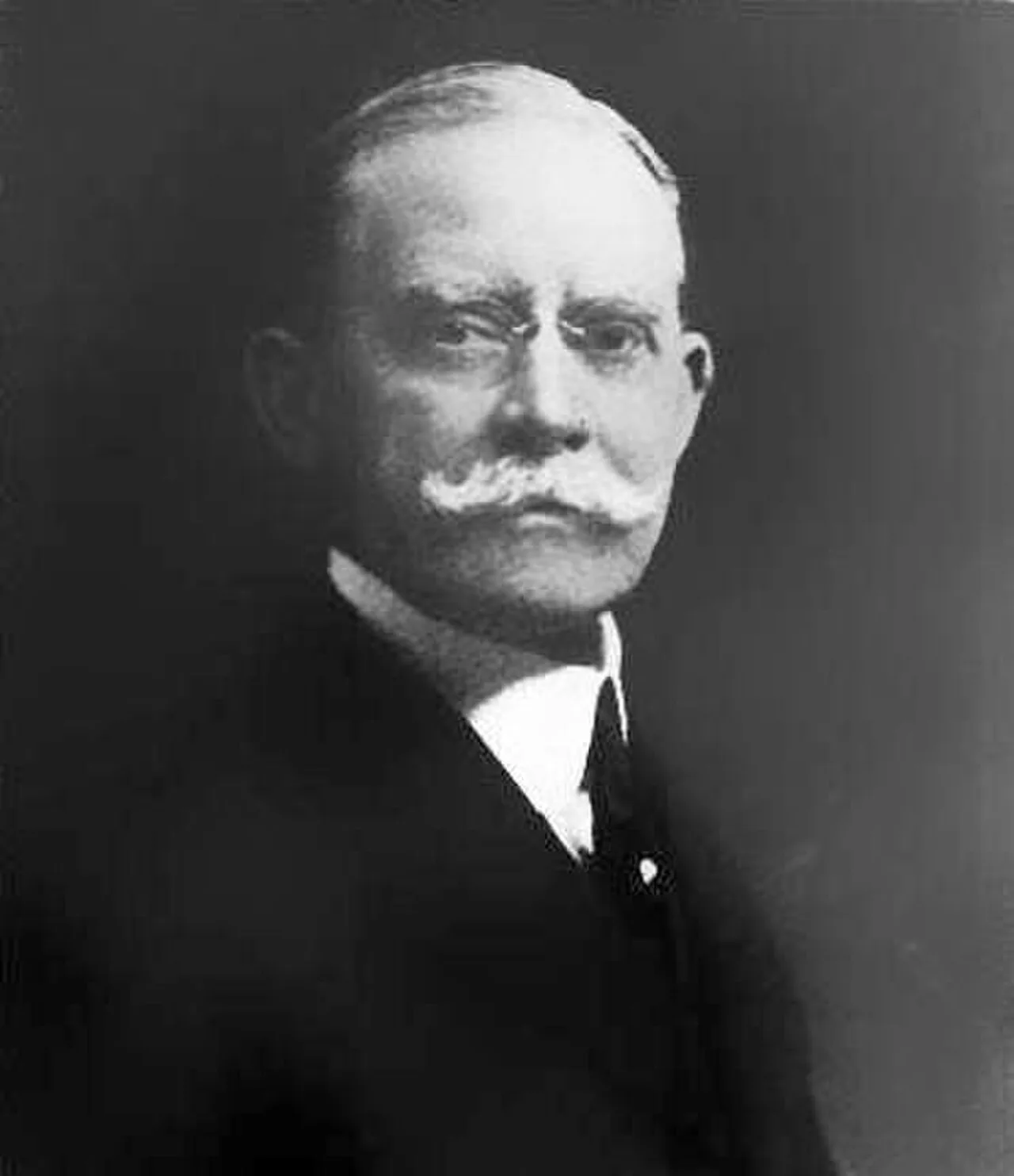 Portrait of John Henry Patterson (1844–1922) – memorial page