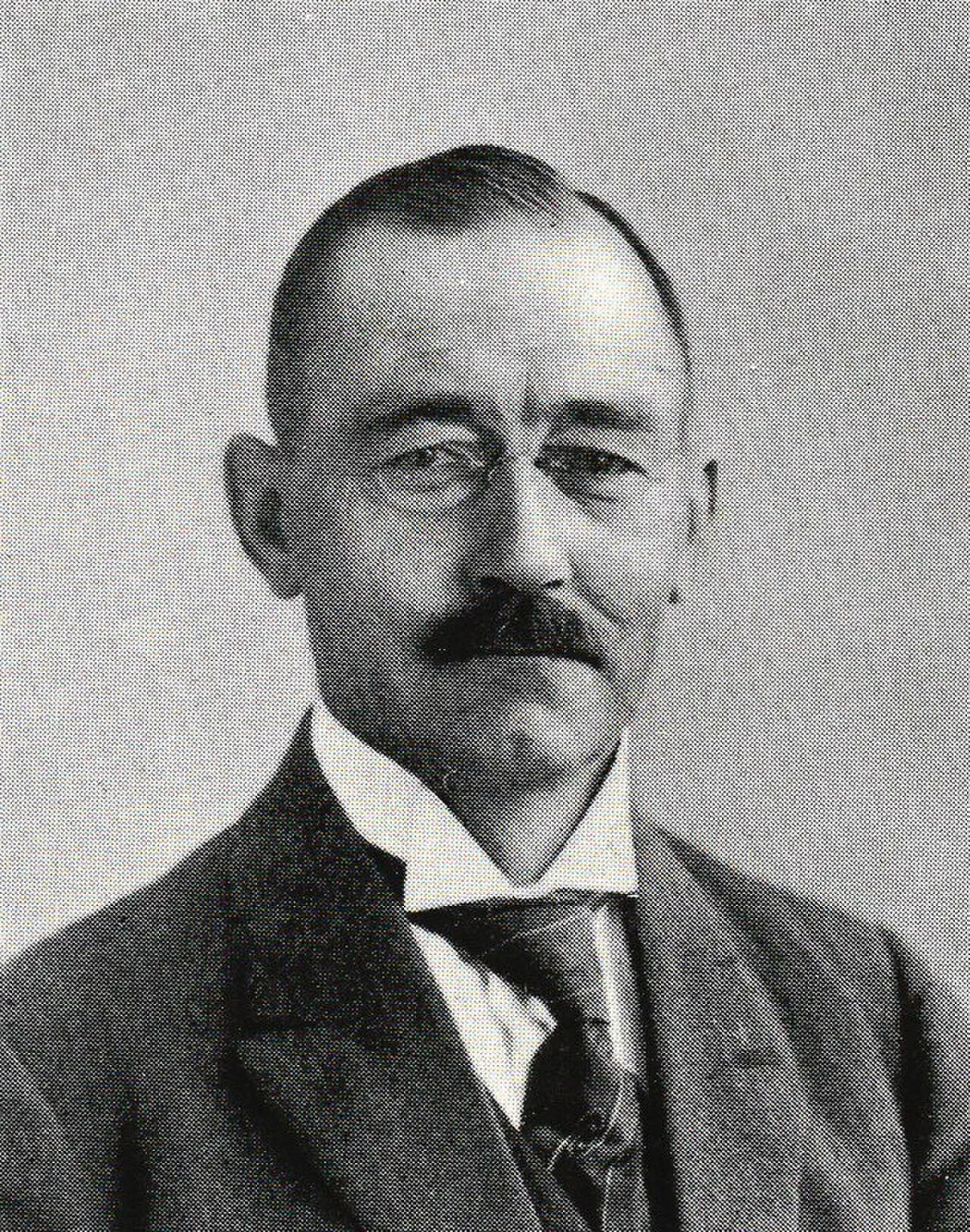 Portrait of Anton Wikström (1876–1935) – memorial page