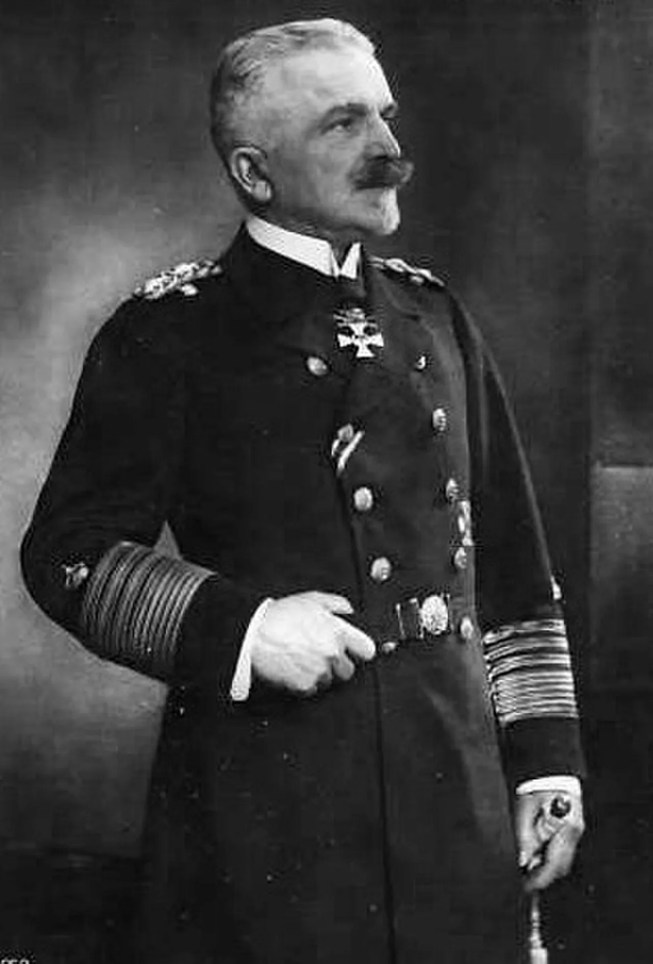 Portrait of Hugo von Pohl (1855–1916) – memorial page