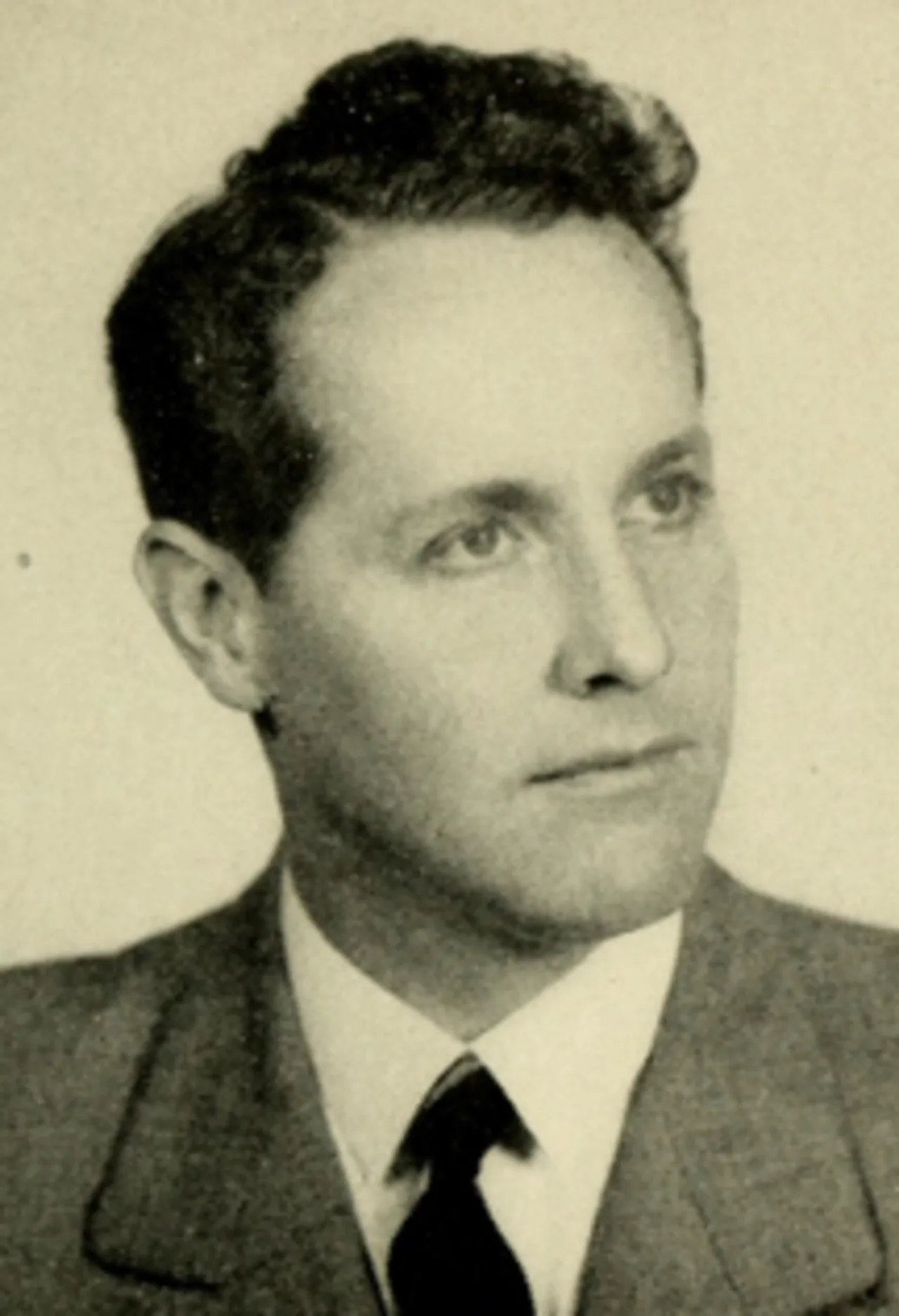 Portrait of Joseph D. Ward (1914–2003) – memorial page