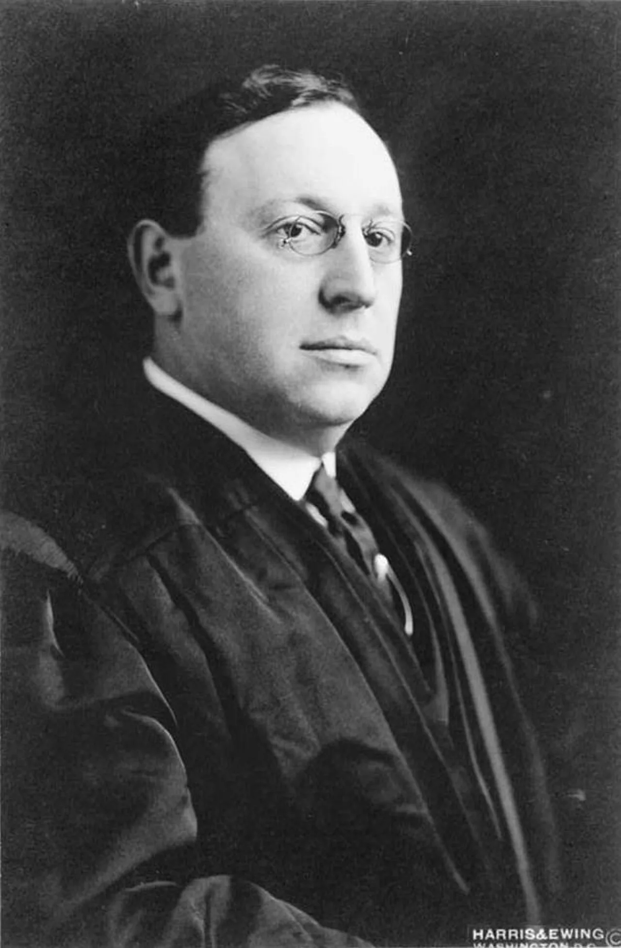 Porträt von Julian Mack (1866–1943) – Gedenkseite