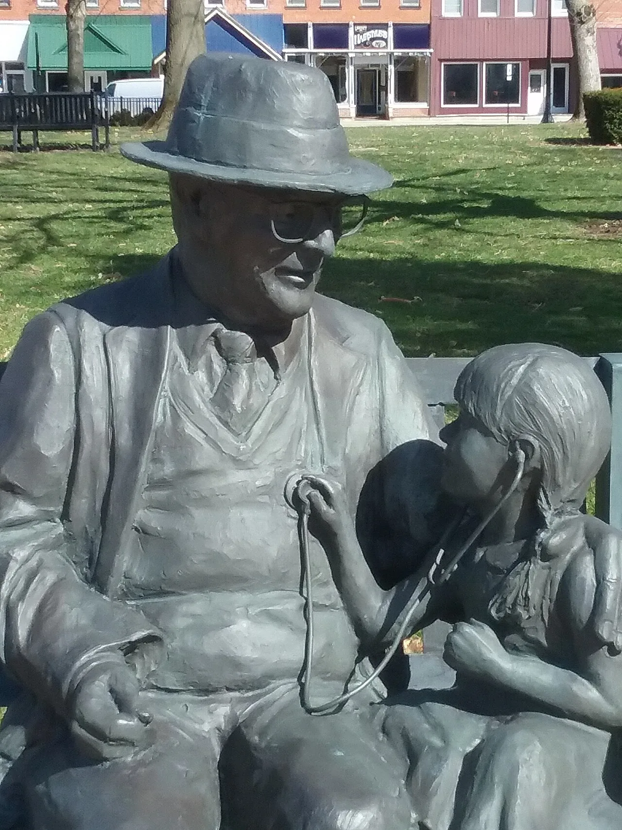Porträt von Russell R. Dohner (1925–2015) – Gedenkseite