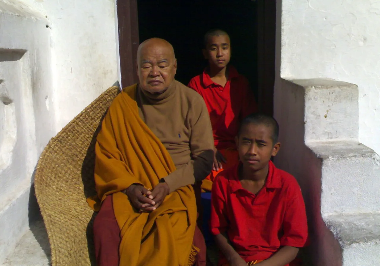 Portrait of Kumar Kashyap Mahasthavir (1926–2012) – memorial page