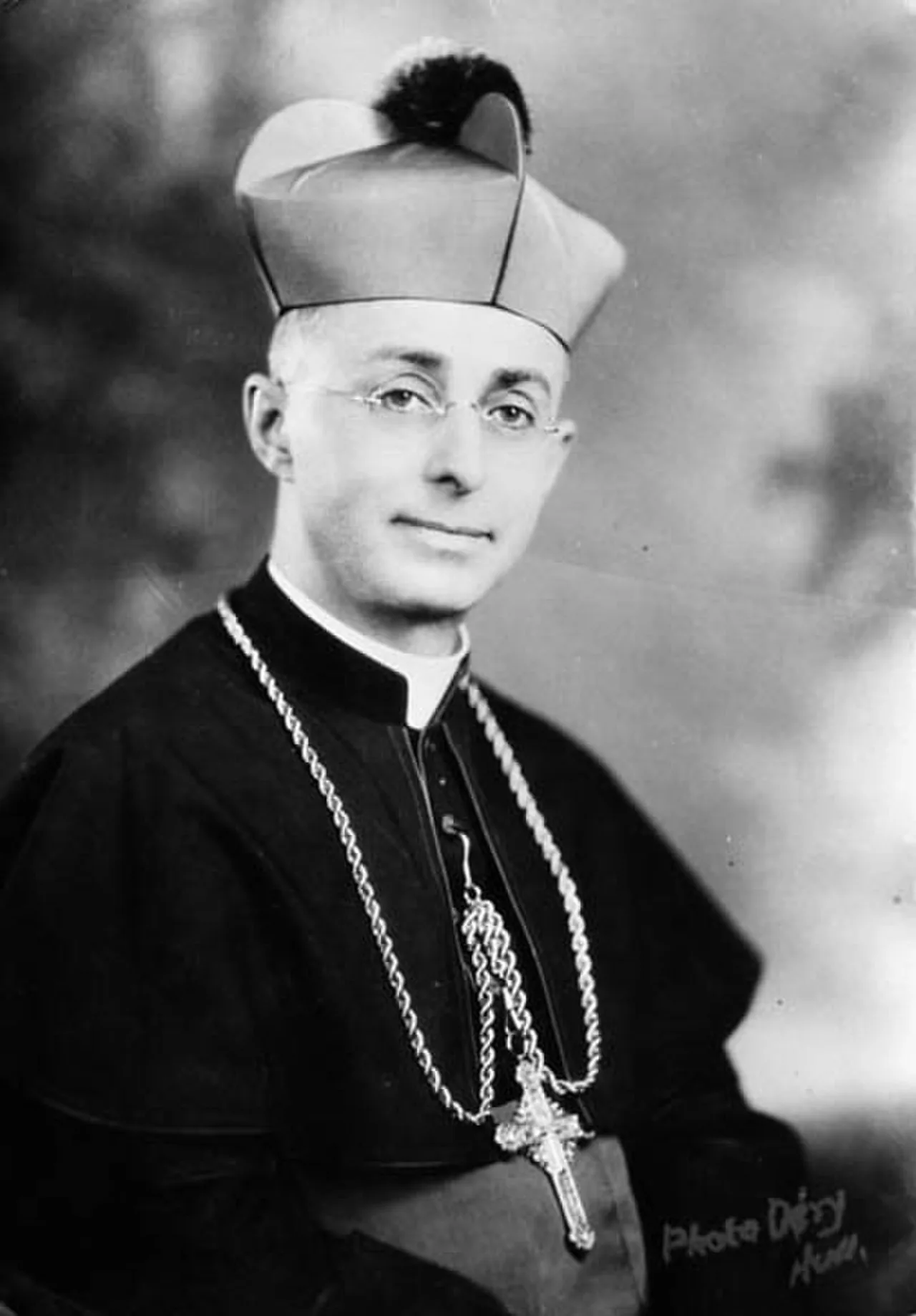 Porträt von Jean-Marie-Rodrigue Villeneuve (1883–1947) – Gedenkseite
