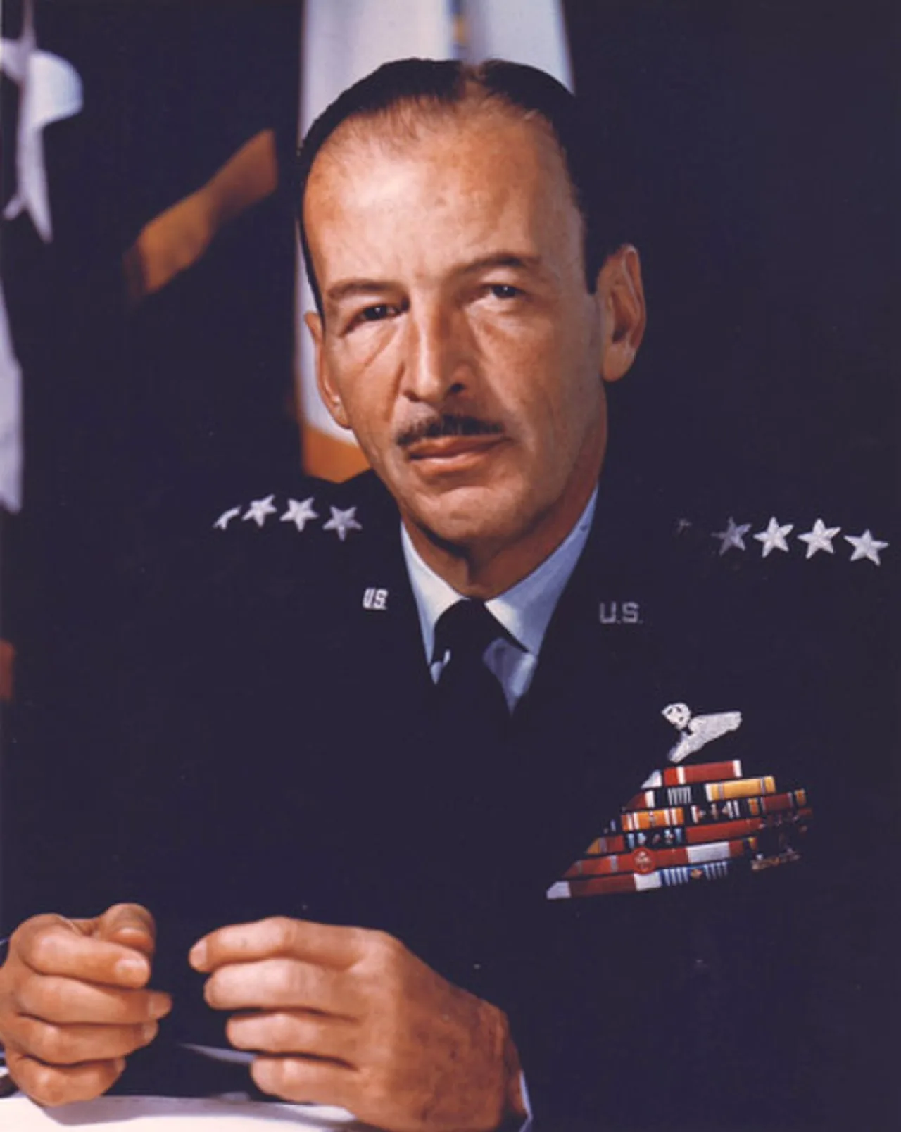 Portrait of Laurence S. Kuter (1905–1979) – memorial page