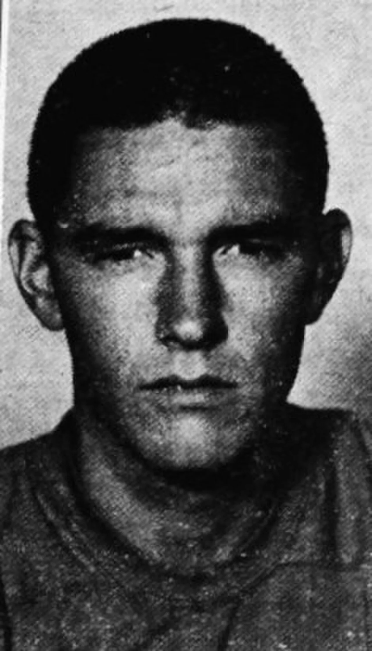Portrait of Lee Grosscup (1936–2020) – memorial page