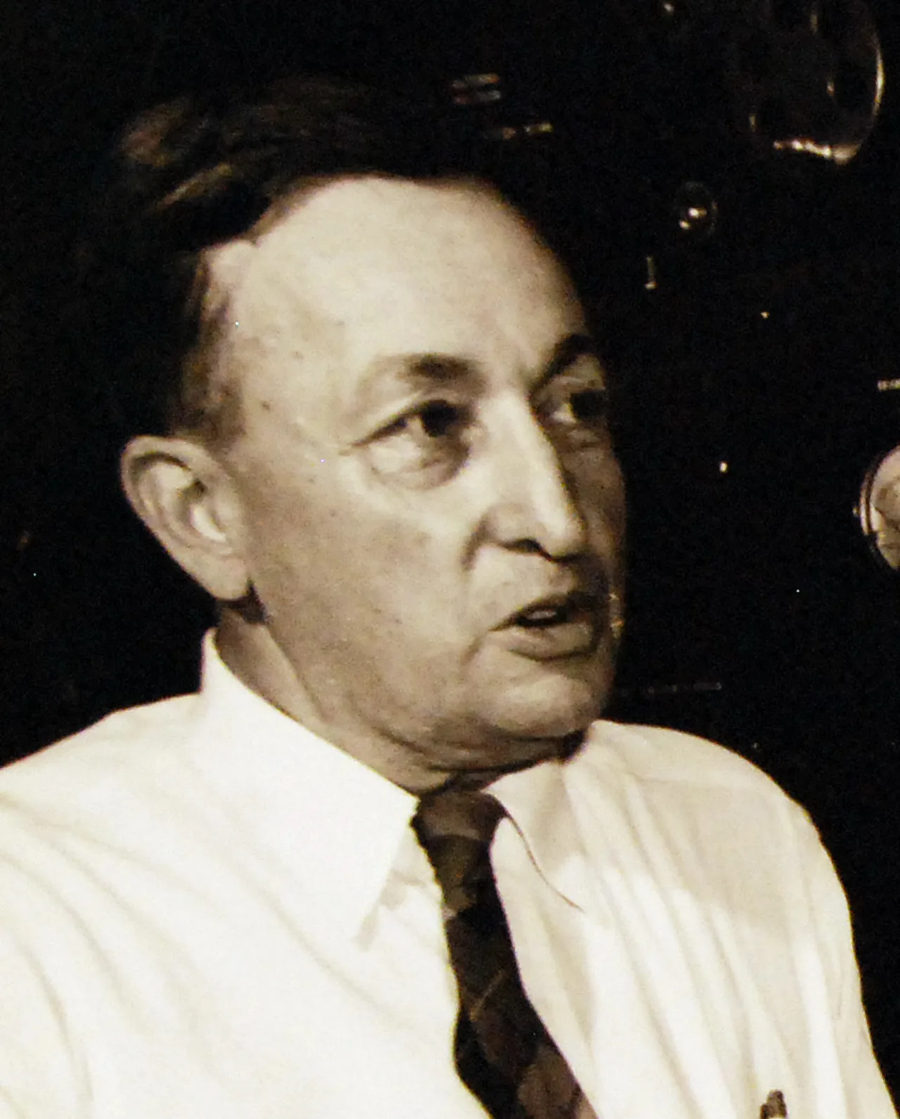 Porträt von Leo C. Young (1891–1981) – Gedenkseite