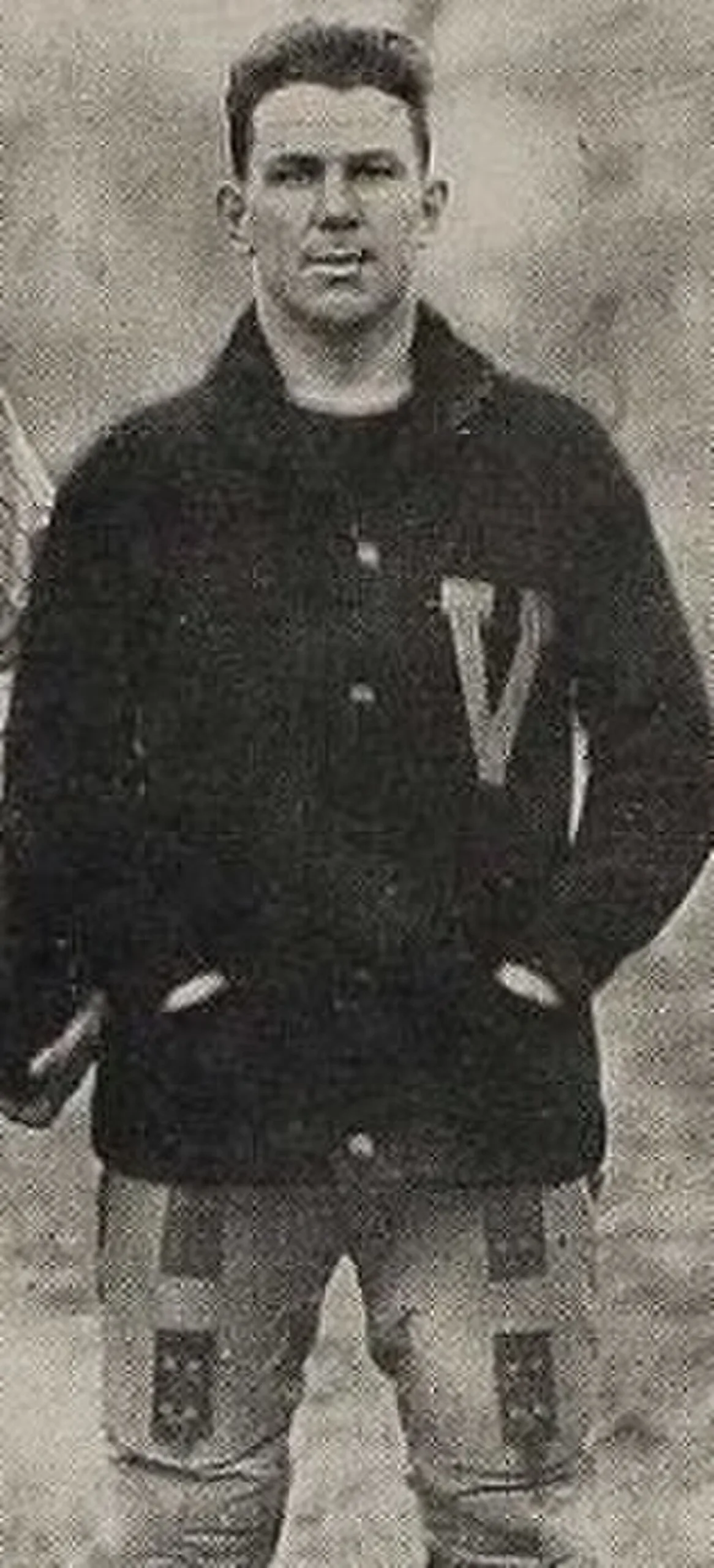 Portrait of Lewie Hardage (1891–1973) – memorial page