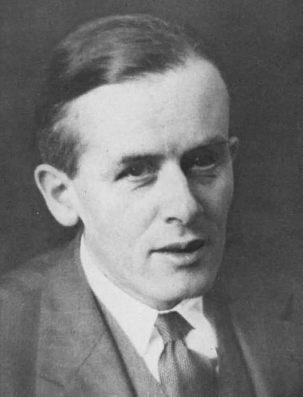 Portrait of Walter Bruno Henning (1908–1967) – memorial page