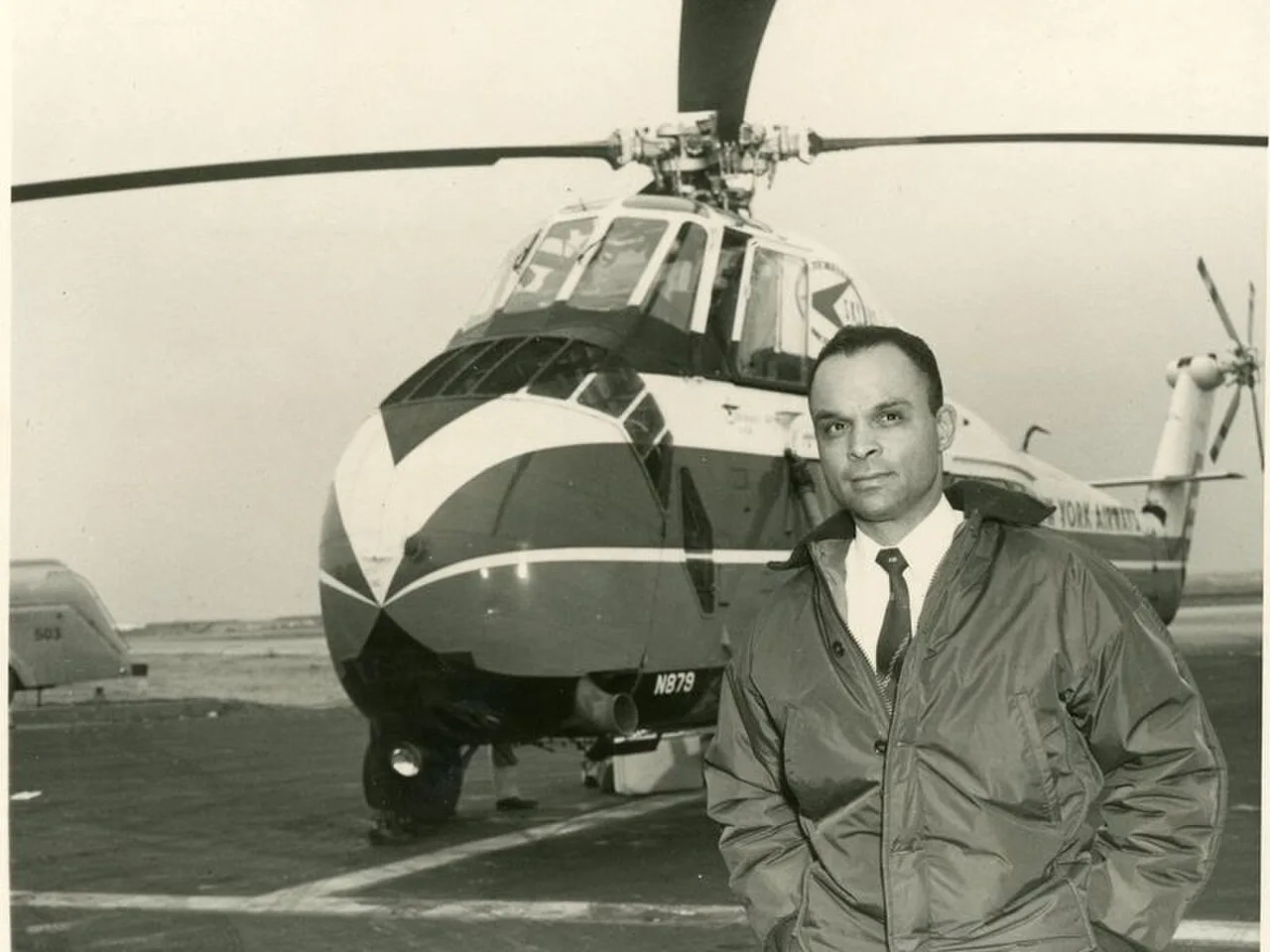 Portrait of Perry Young (1919–1998) – memorial page
