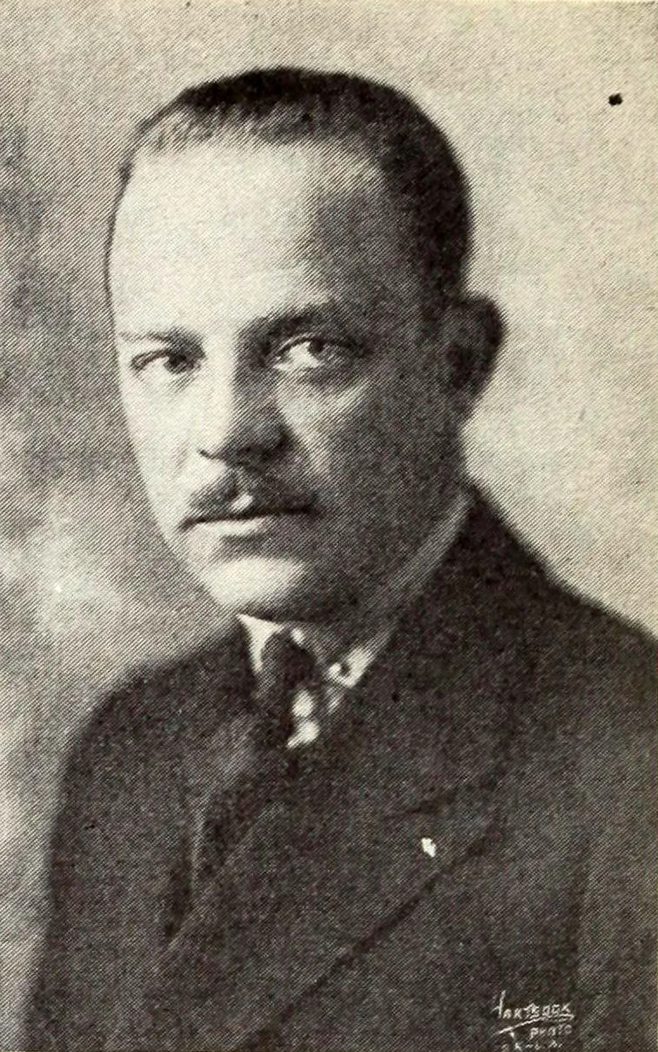 Porträt von Harry Beaumont (1888–1966) – Gedenkseite