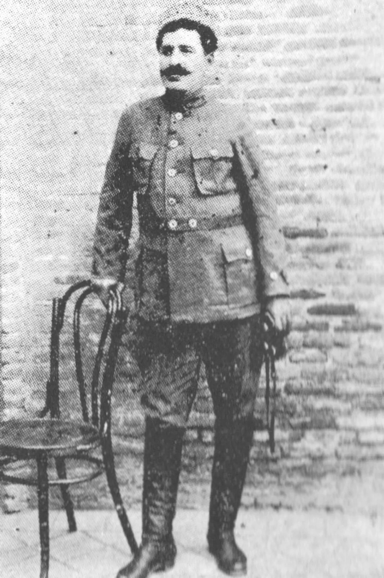 Porträt von Machluto (1875–1956) – Gedenkseite