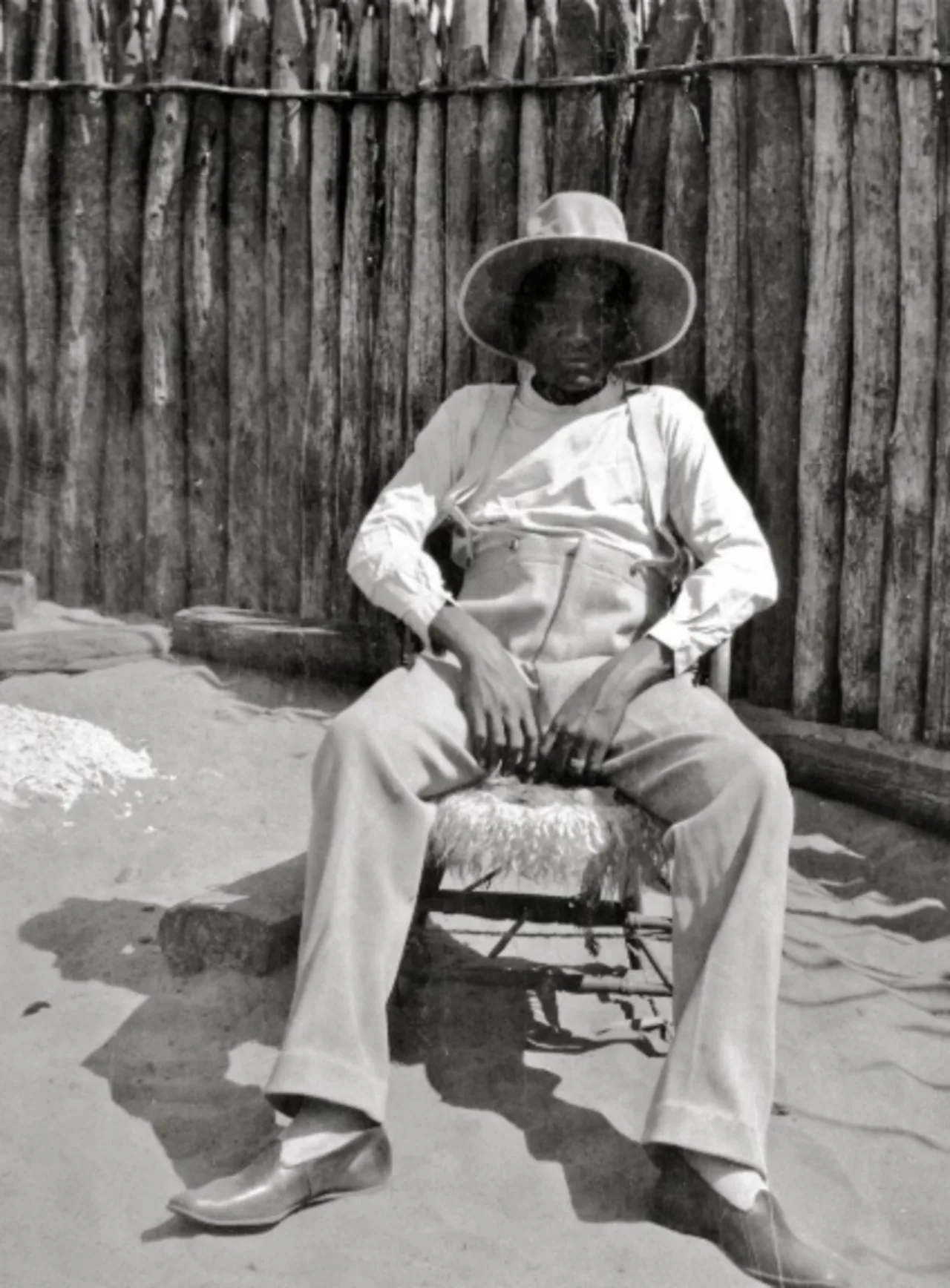 Porträt von Mandume Ya Ndemufayo (1894–1917) – Gedenkseite