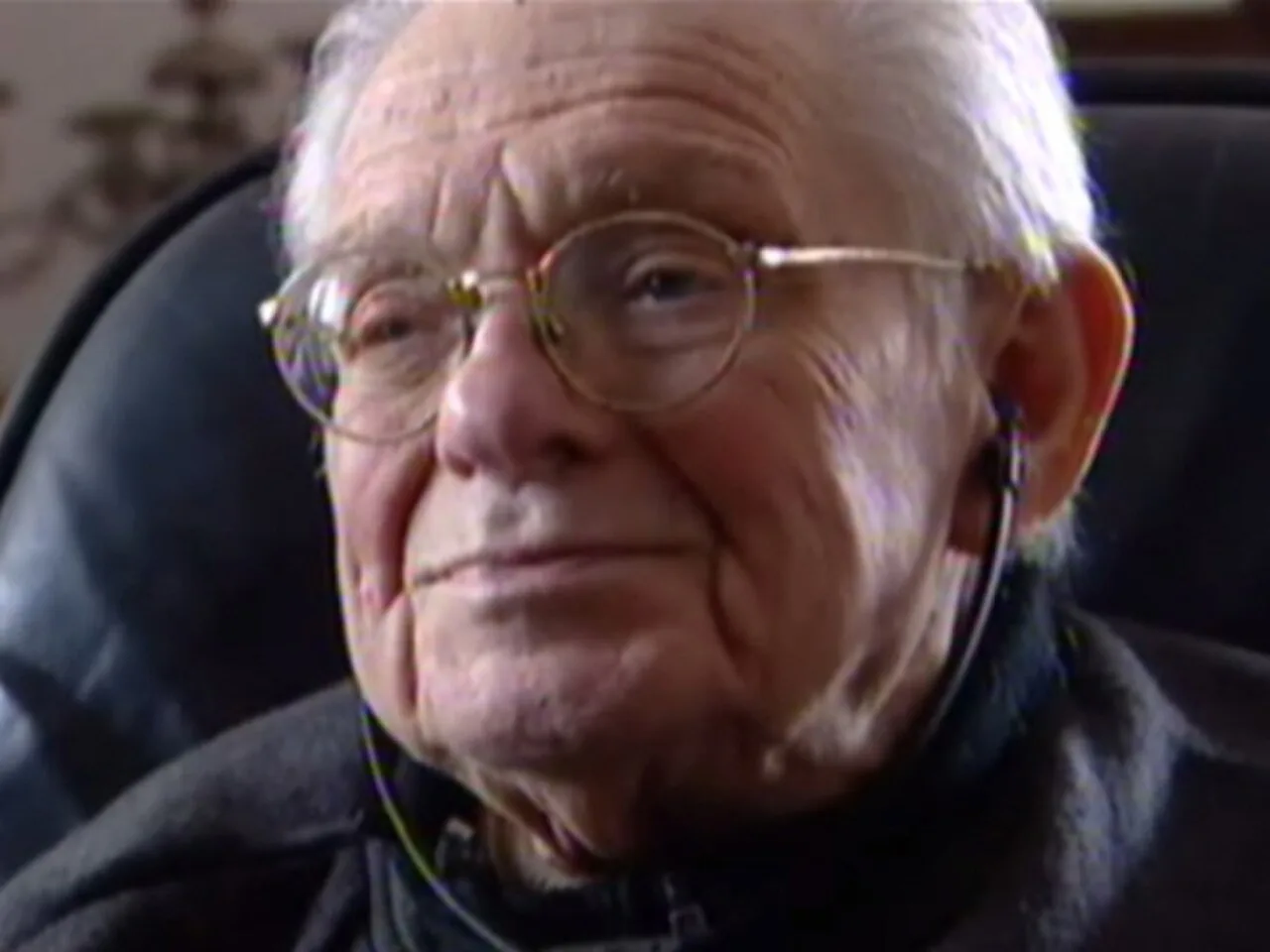Porträt von Ari Avnerre (1925–2012) – Gedenkseite