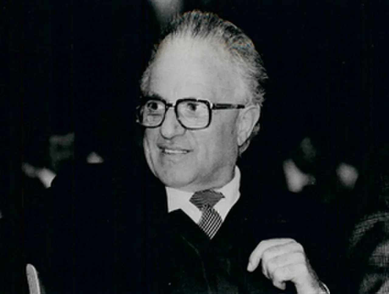 Portrait of Alfons Benedikter (1918–2010) – memorial page